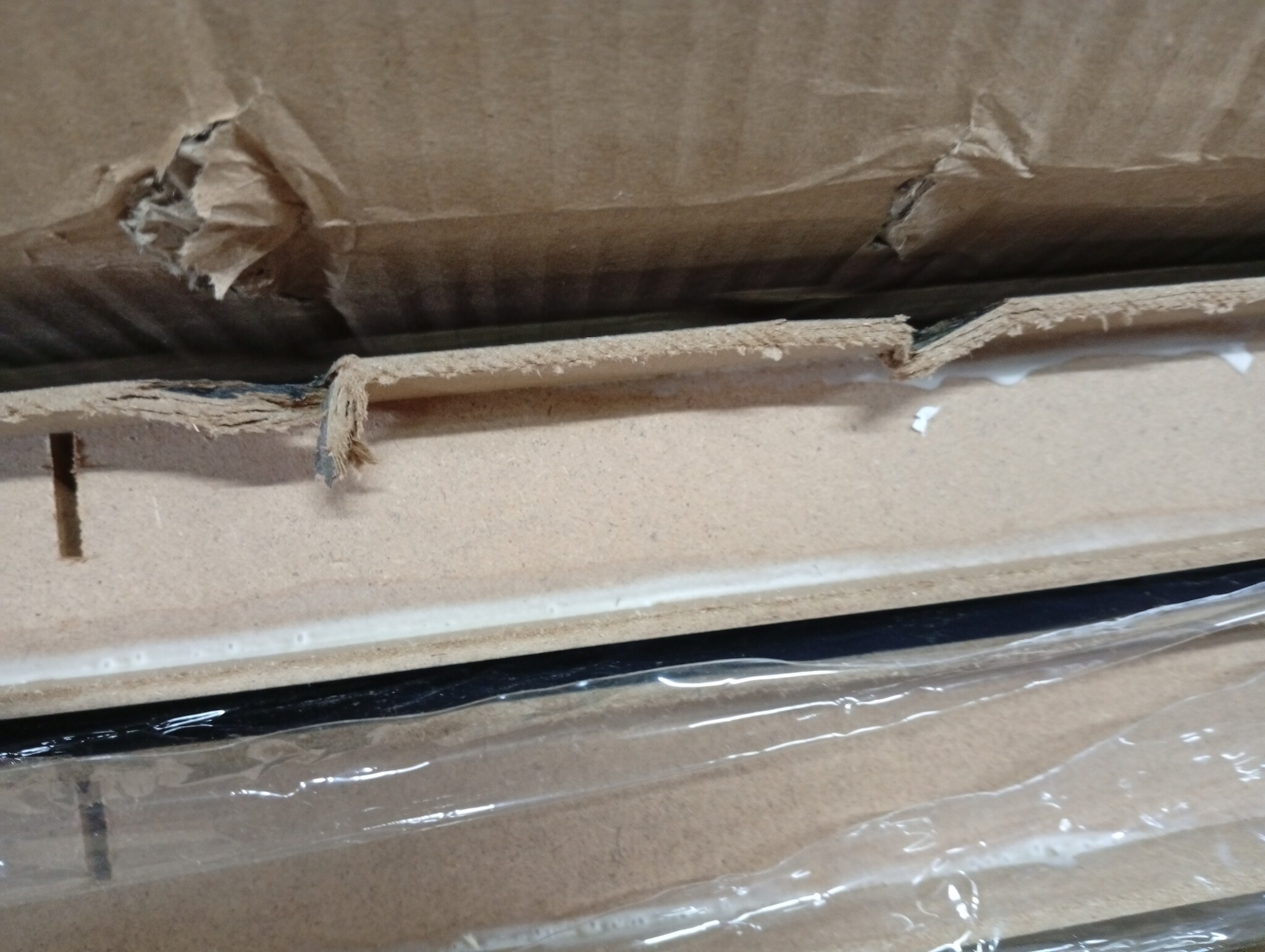 Wandplanken Hoogglans Zwart - 120cm - 50% Korting! (Beschadigd)