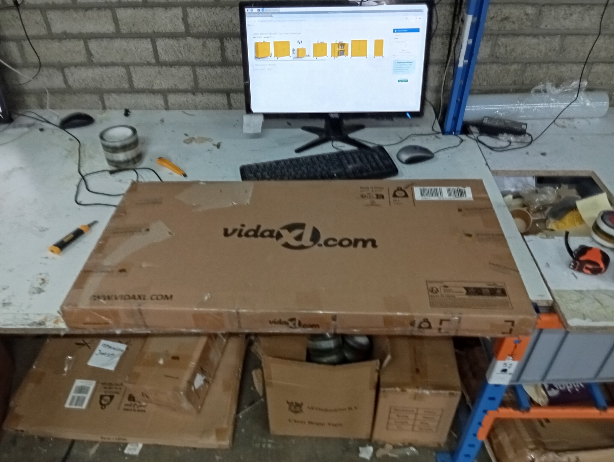 vidaXL Dressoir Mosterdgeel - Licht Beschadigd - 50% Korting!