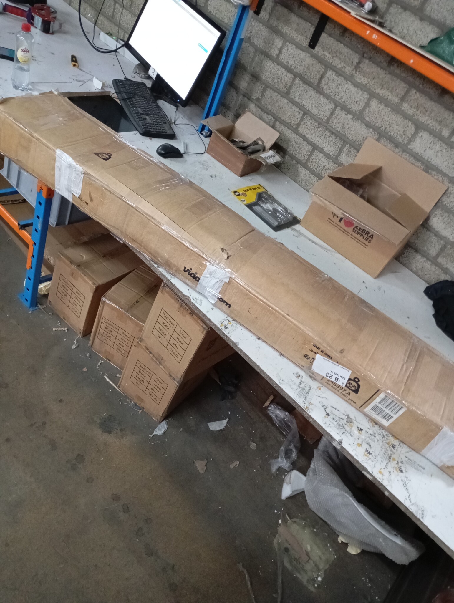 Retourdeal: Stalen Poort met Speerpunten 100x200cm - Groen