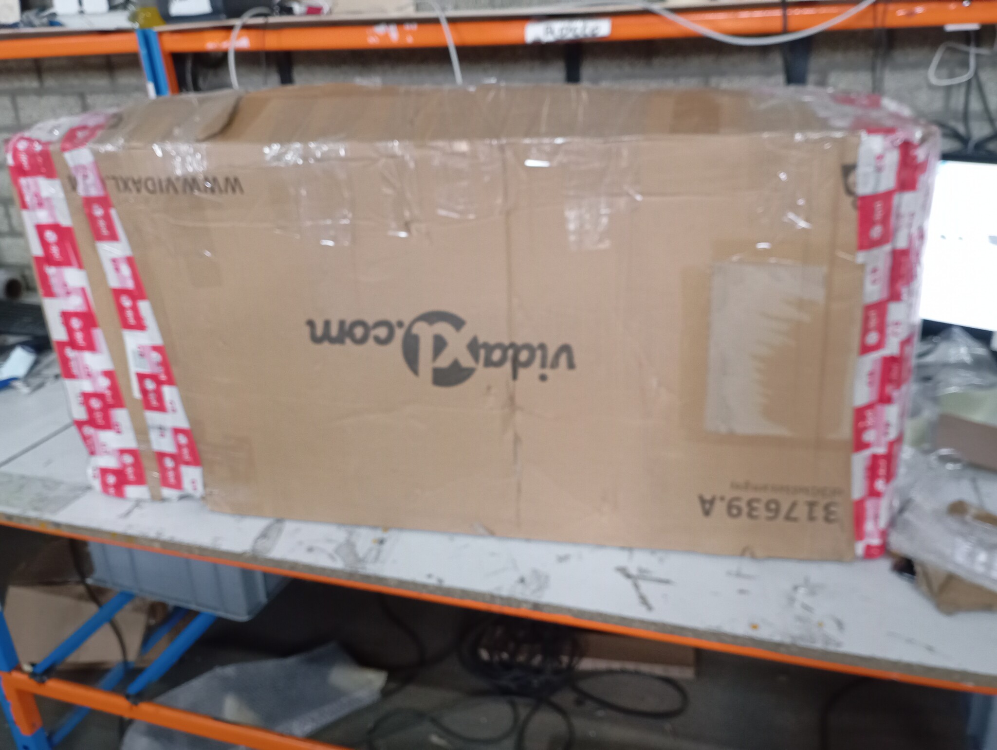 VidaXL Ligbedden (2 st) + Tafel Grijs - 50% Korting!