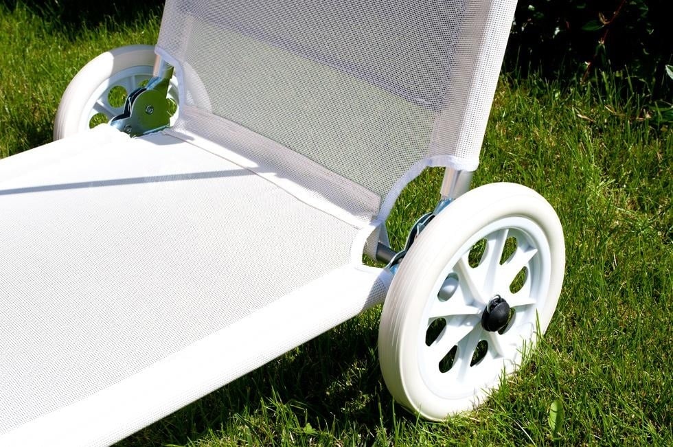 Ligbed Beige met Luifel & Wielen - Inklapbaar - 45% Korting!