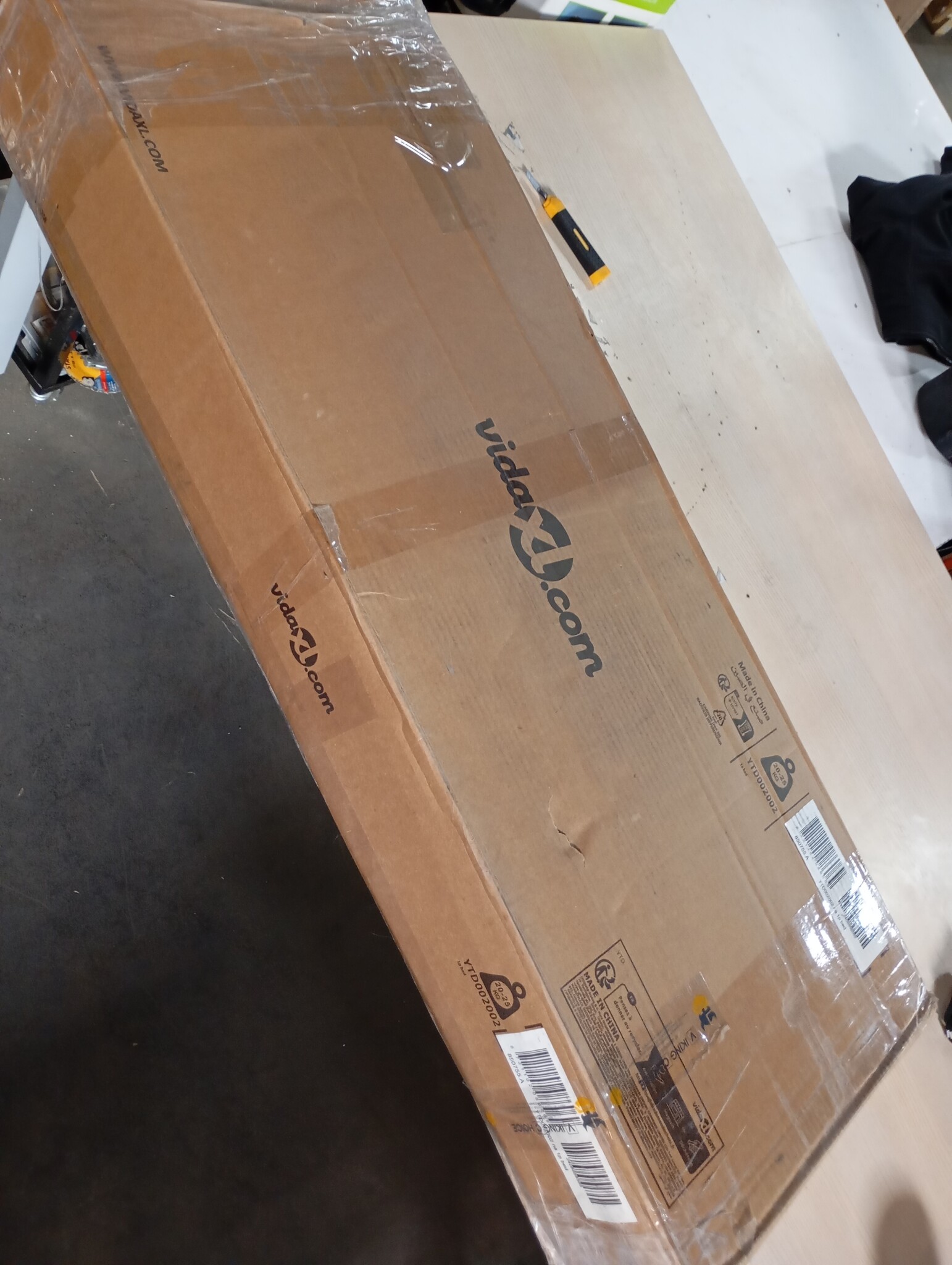 Grenen Bed 200x200 cm - Retourdeal: 55% Korting!