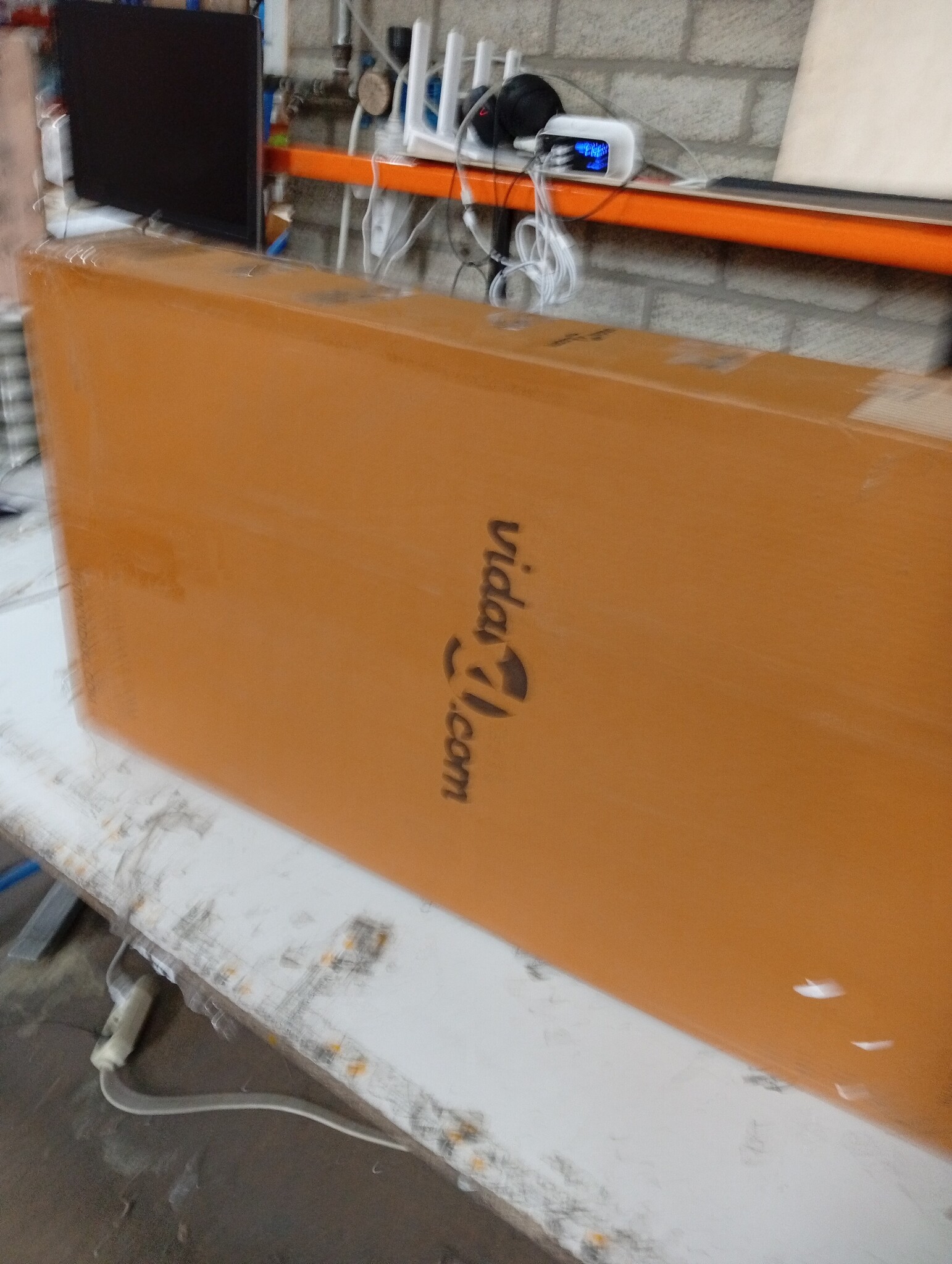 vidaXL Eettafel Mangohout 120cm - Retourdeal!