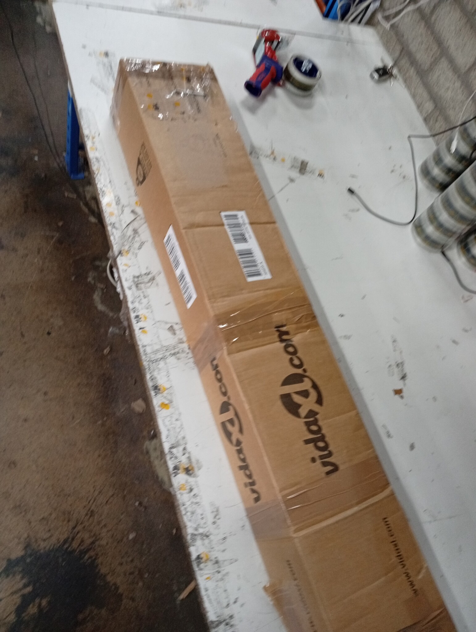 VidaXL Uittrekbaar Tuinscherm 180x500cm Zwart - Retourdeal!