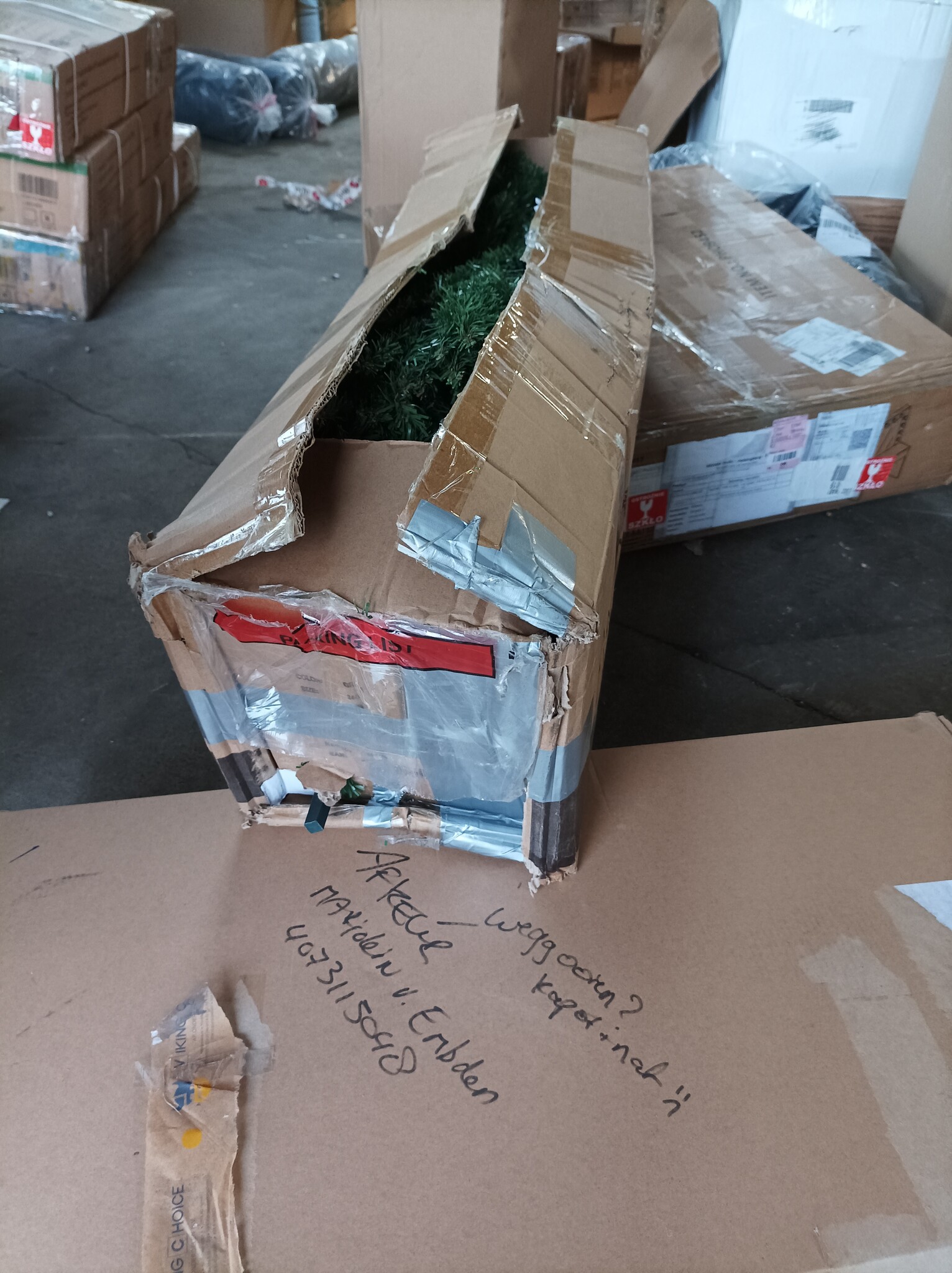 Kunstkerstboom 240cm Spar Groen - 45% Korting!