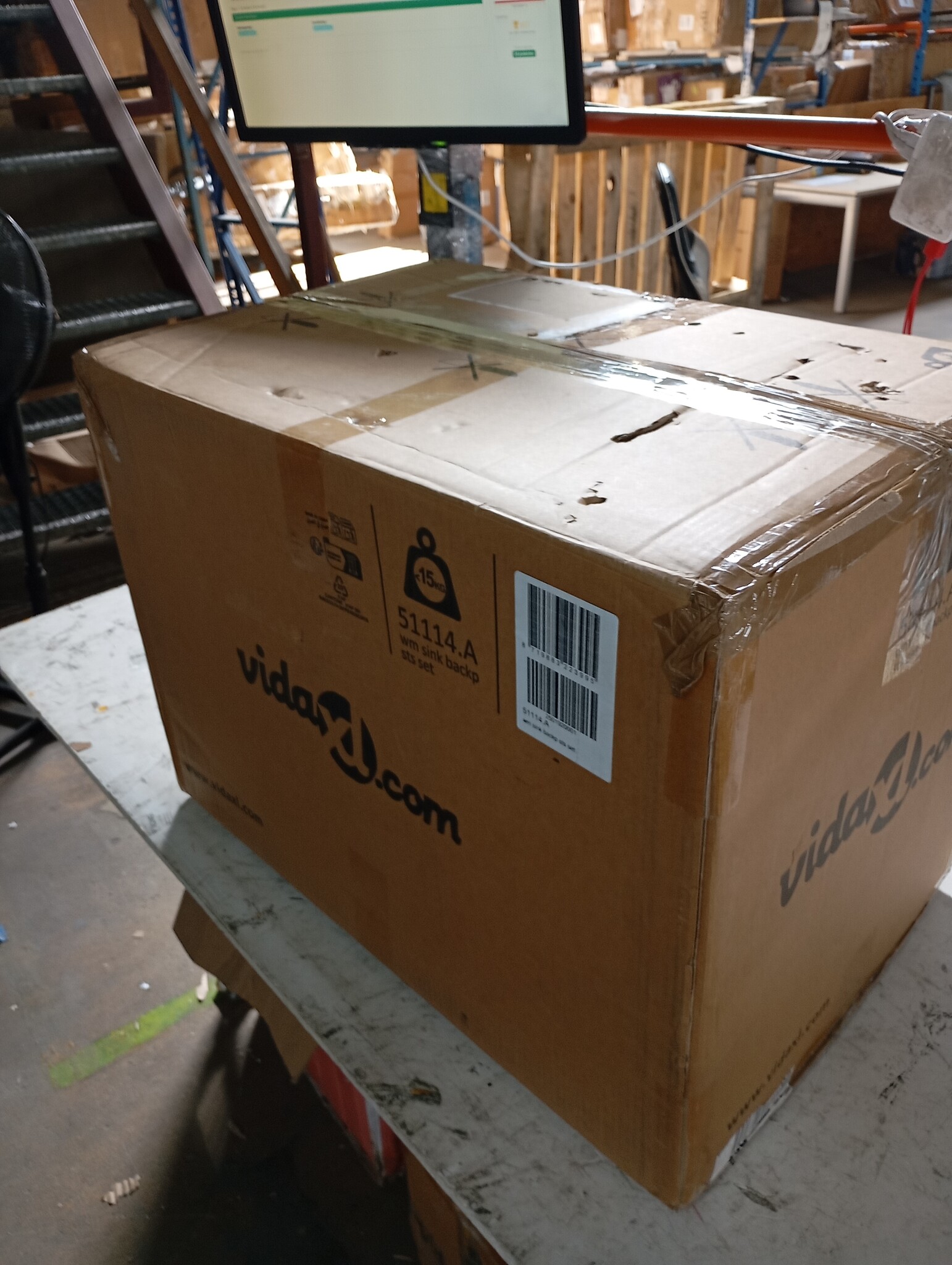 vidaXL RVS Wasbak met Kraan & Zeepdispenser - Retourdeal!
