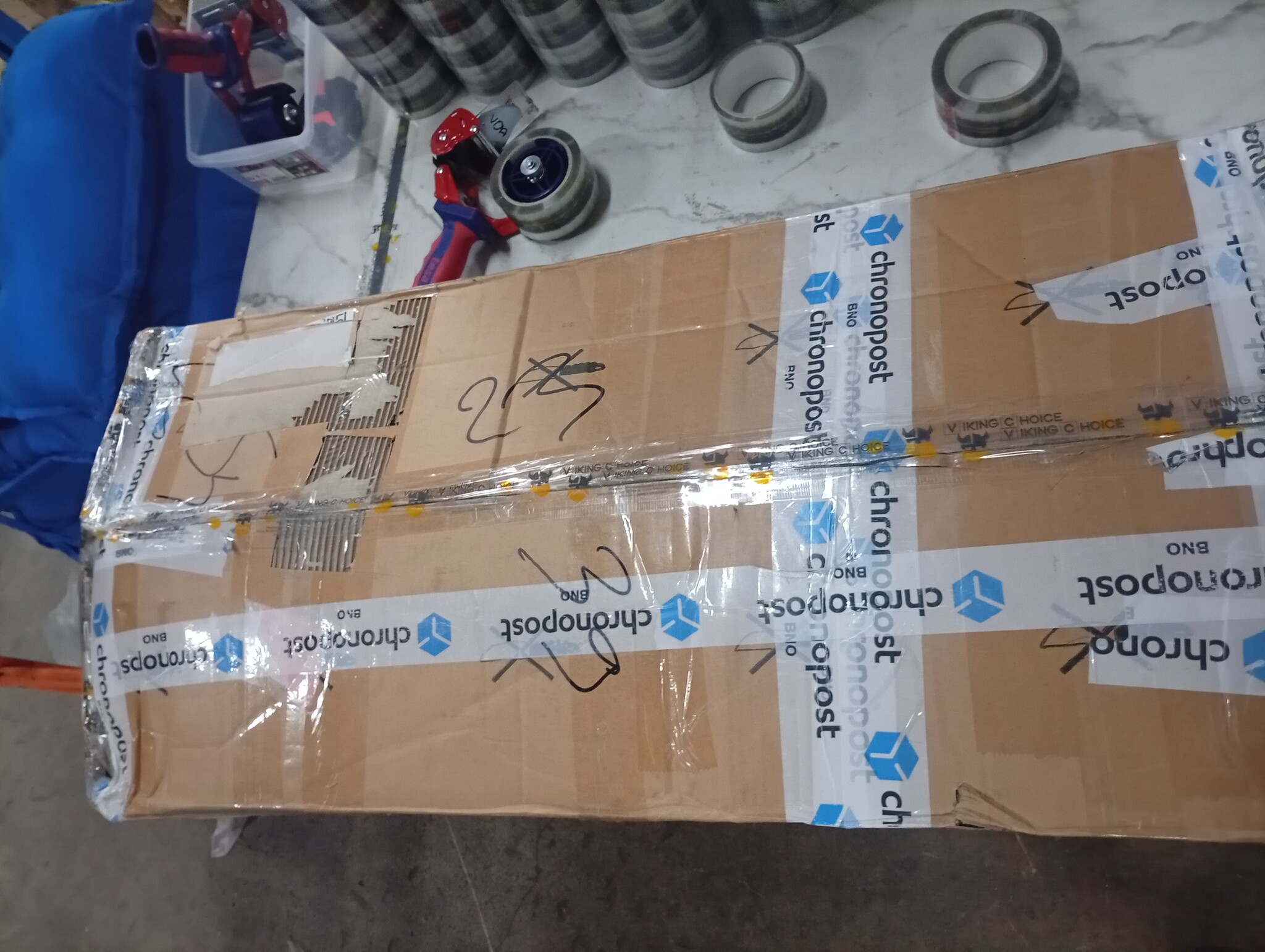 vidaXL Bedframe Wit Kunstleer 180x200 - 55% Korting!