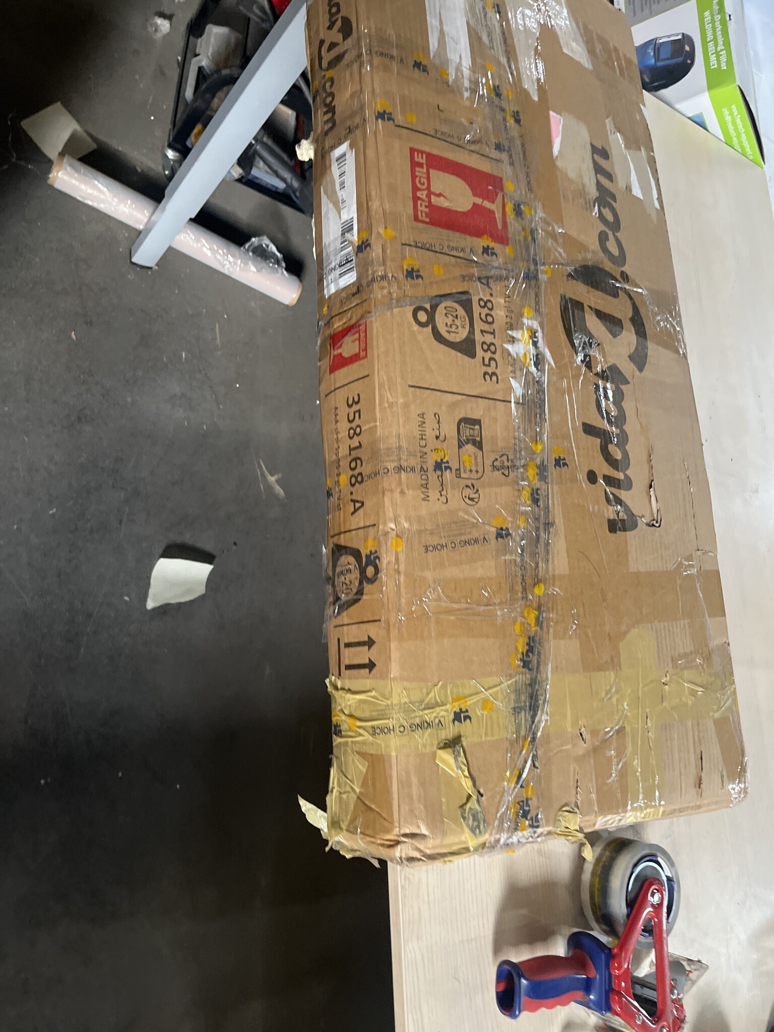 VidaXL Hoek TV Standaard 32-70 inch Zwart/Zilver - 40% Korting!