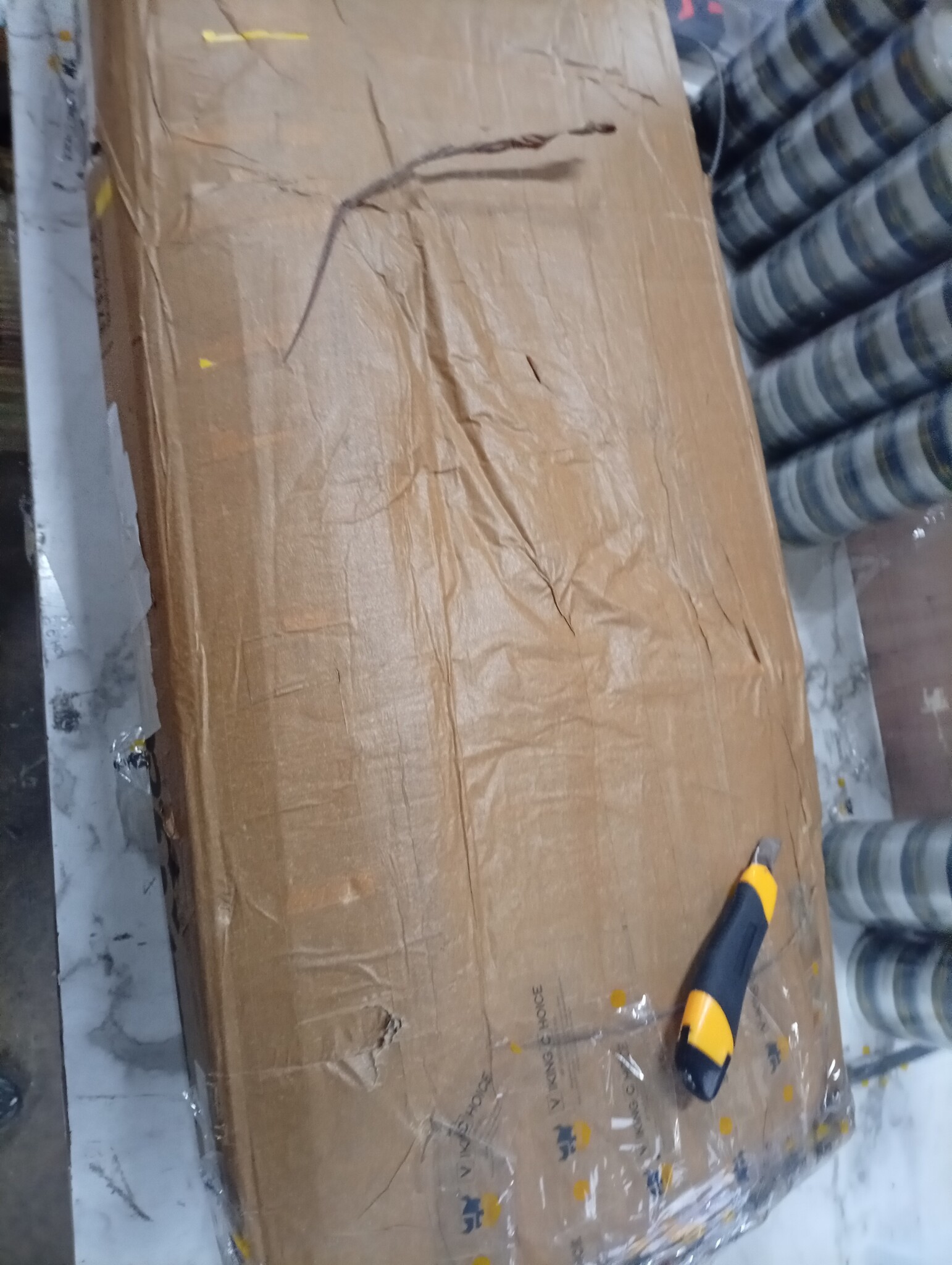 vidaXL Bedframe 120x200 Zwart Stof - ONVOLLEDIG - 40% Korting!