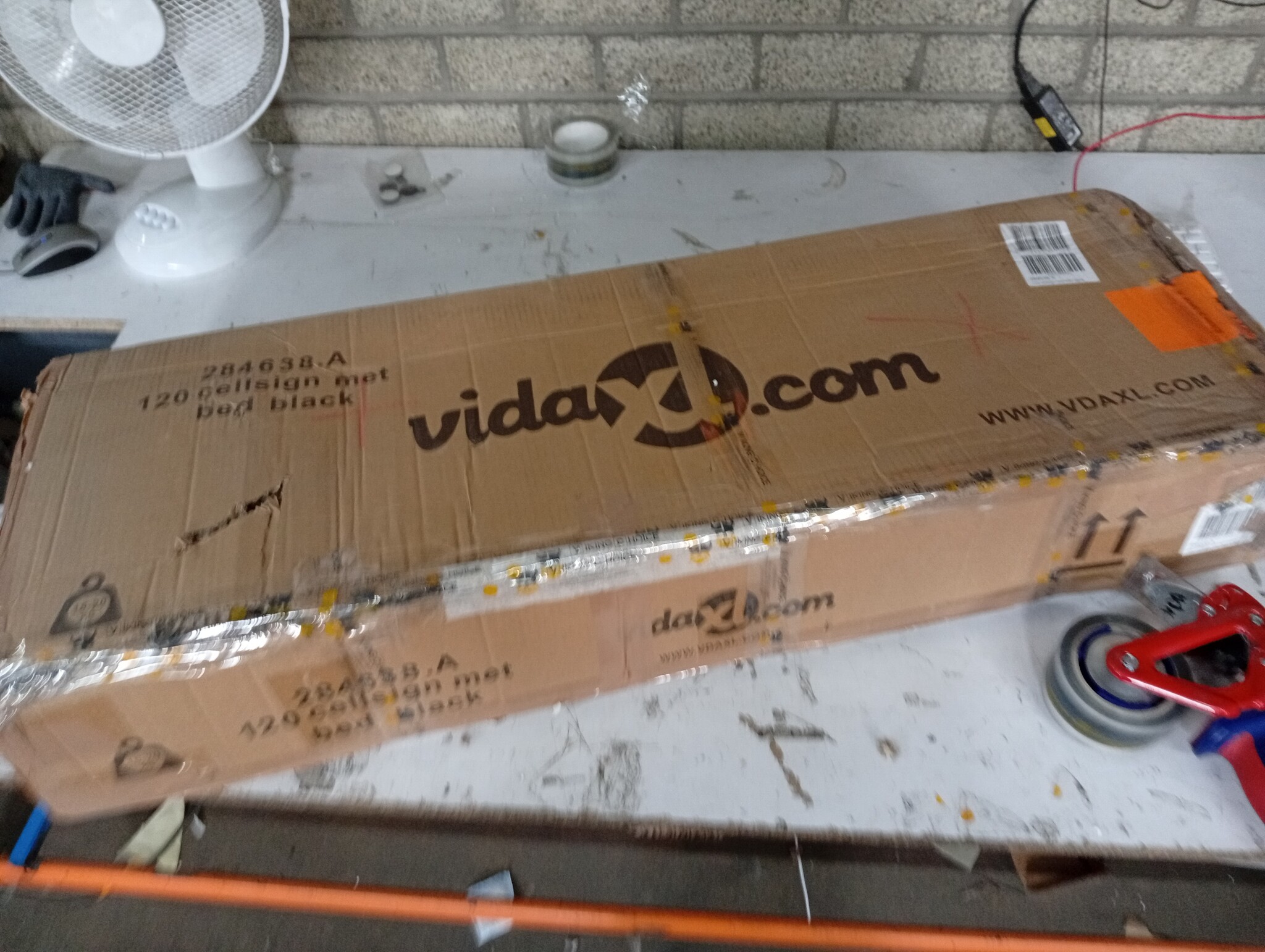 vidaXL Bedframe 120x200 Zwart - 40% Korting! (Retour)
