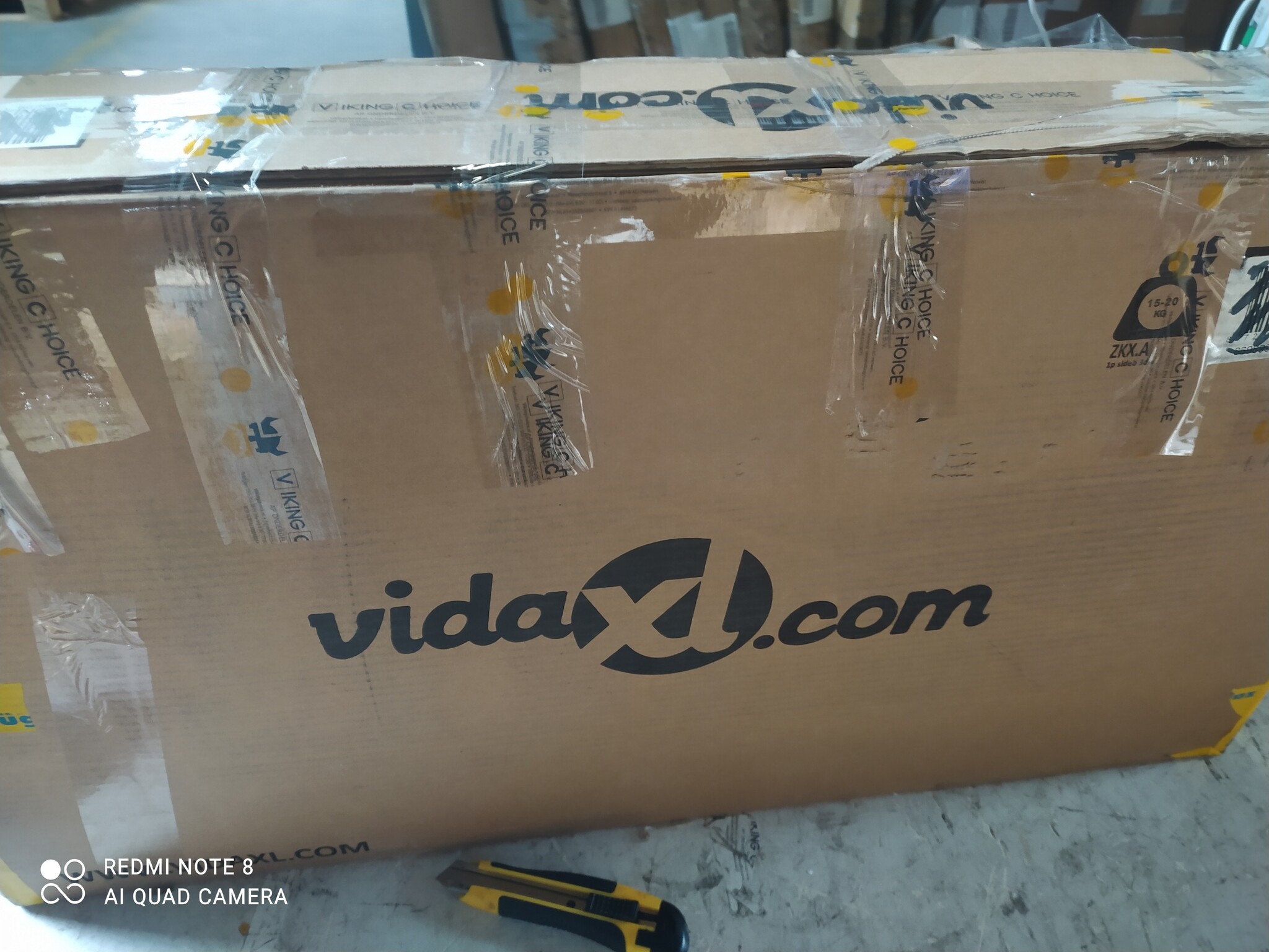 VidaXL Dressoir Grenenhout 70cm - 40% Korting! (Beschadigde Verpakking)