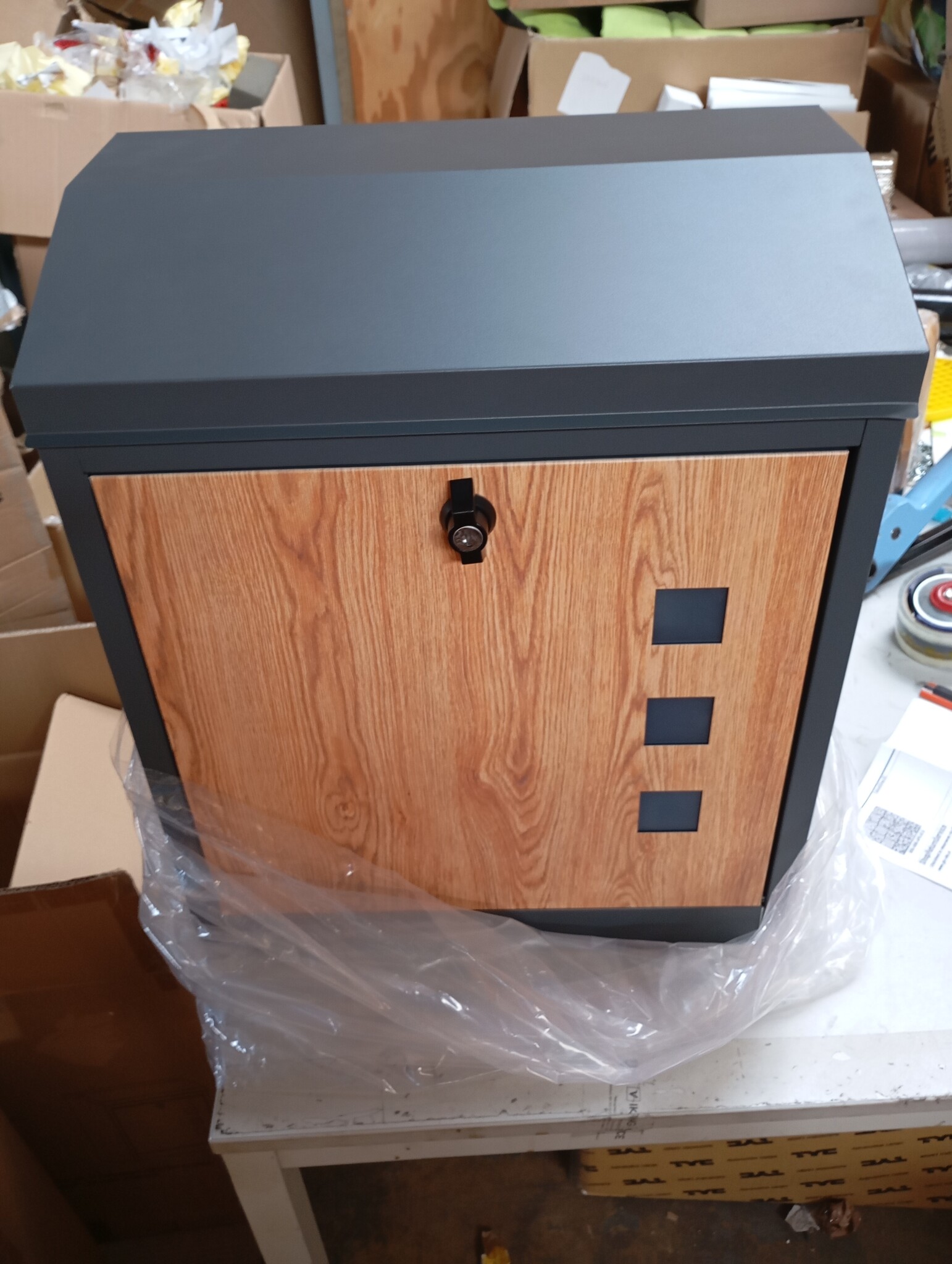 Pakketbrievenbus Antraciet/Houtlook - 43x24x52cm - 55% Korting!