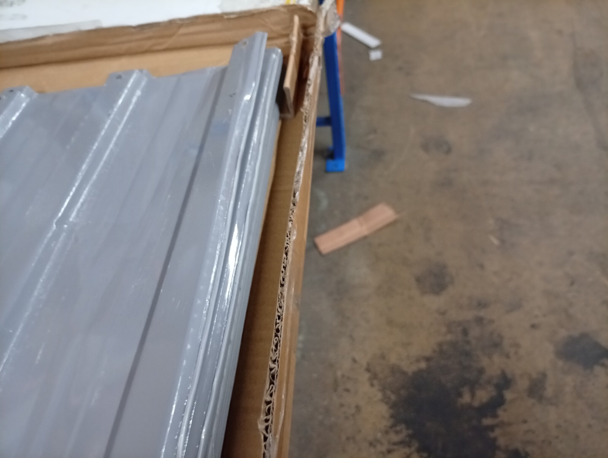 vidaXL Verhoogde Plantenbak 320cm - Grijs - 60% Korting!