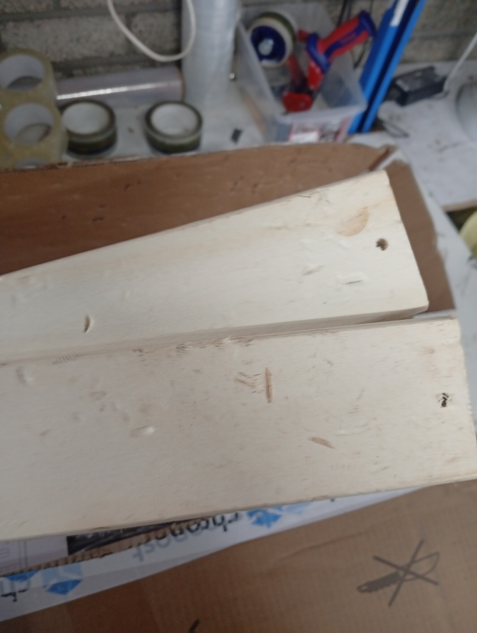 Bedframe 180x200 Donkerbruin - 60% Korting! (Lichte Schade)