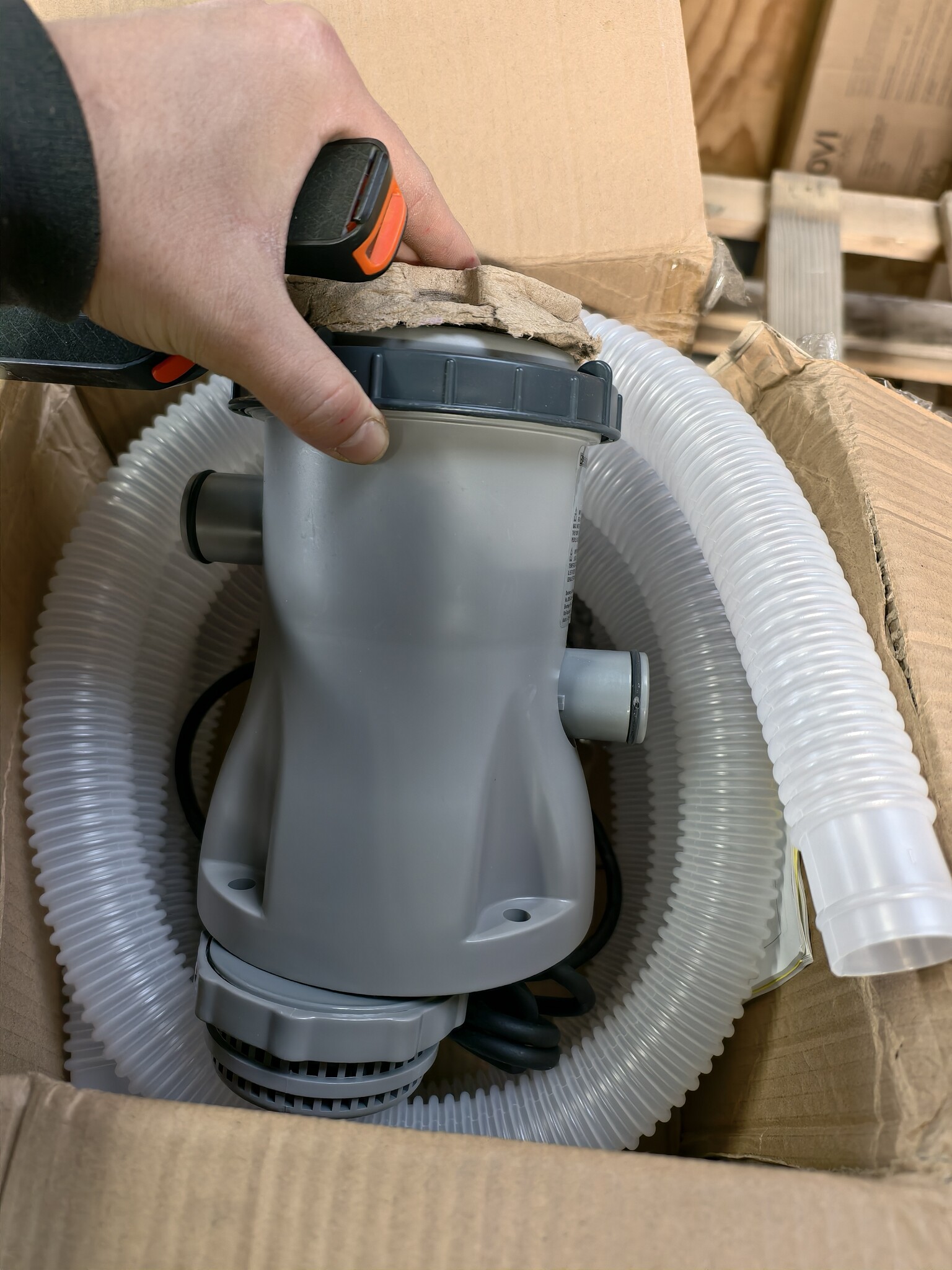 Bestway Filterpomp 1249 l/u - Type I - 40% Korting!