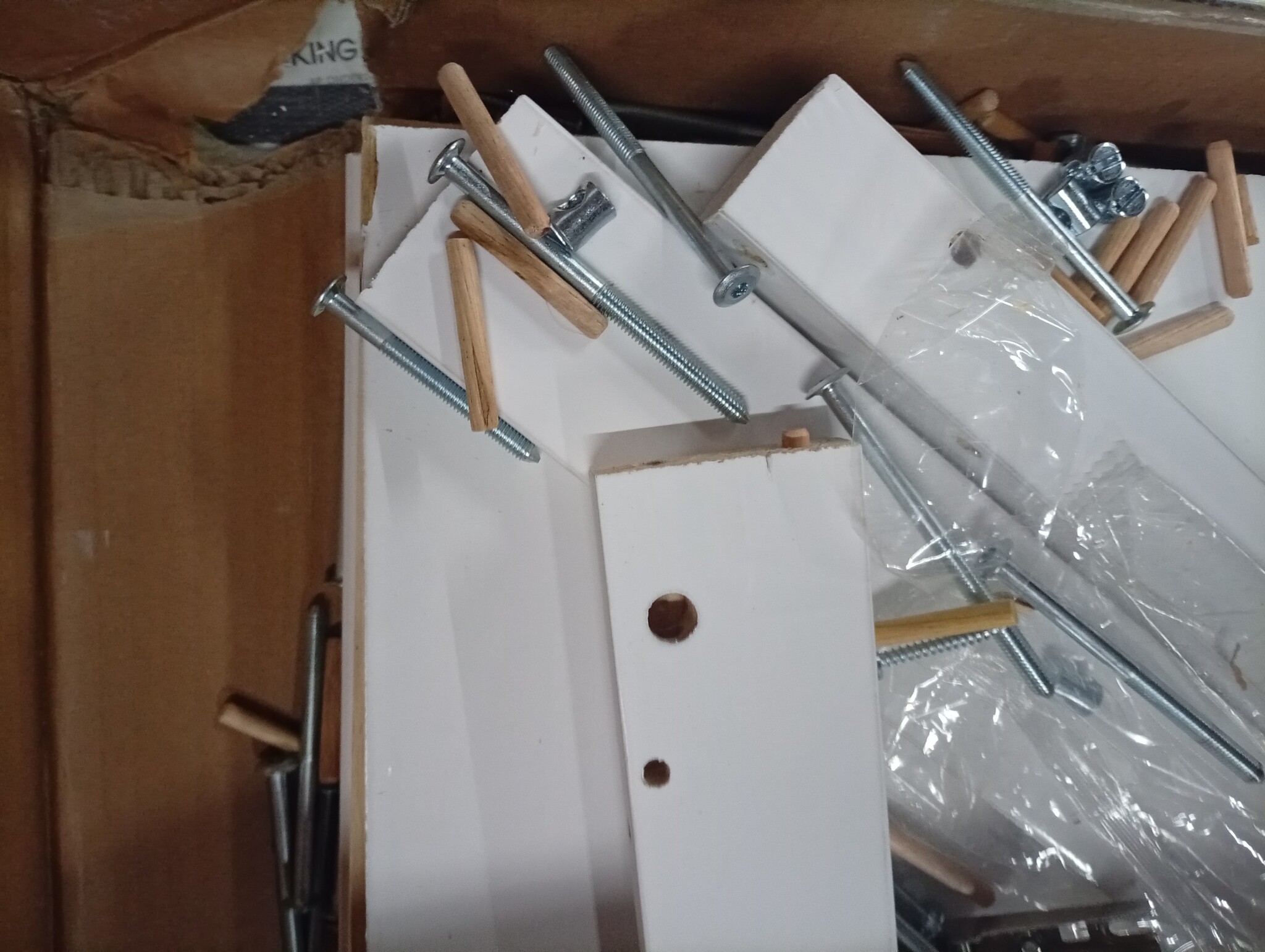 Opbergbox Grenenhout Wit - 110cm - 70% Korting! (Montage Defect)