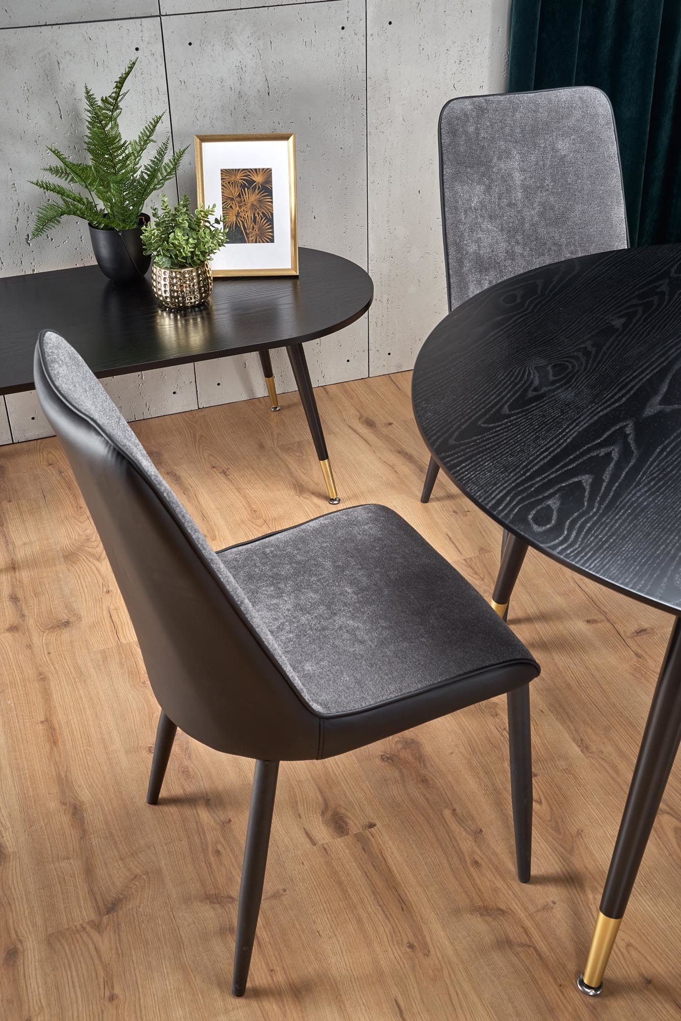 EMBOS Ronde Eettafel Zwart 120cm - 40% Korting!