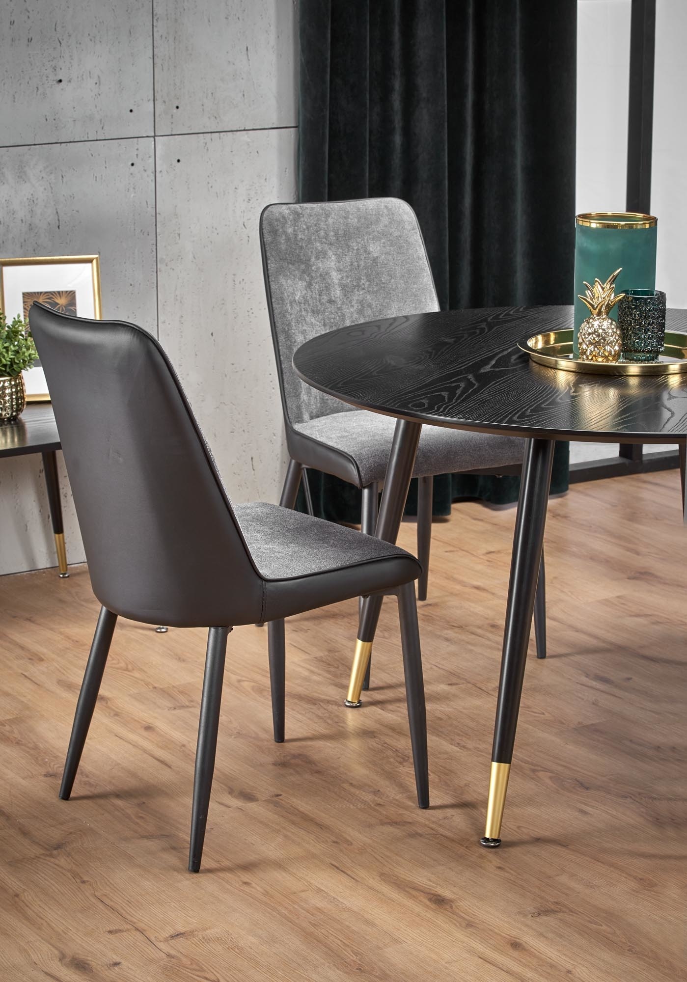 EMBOS Ronde Eettafel Zwart 120cm - 40% Korting!