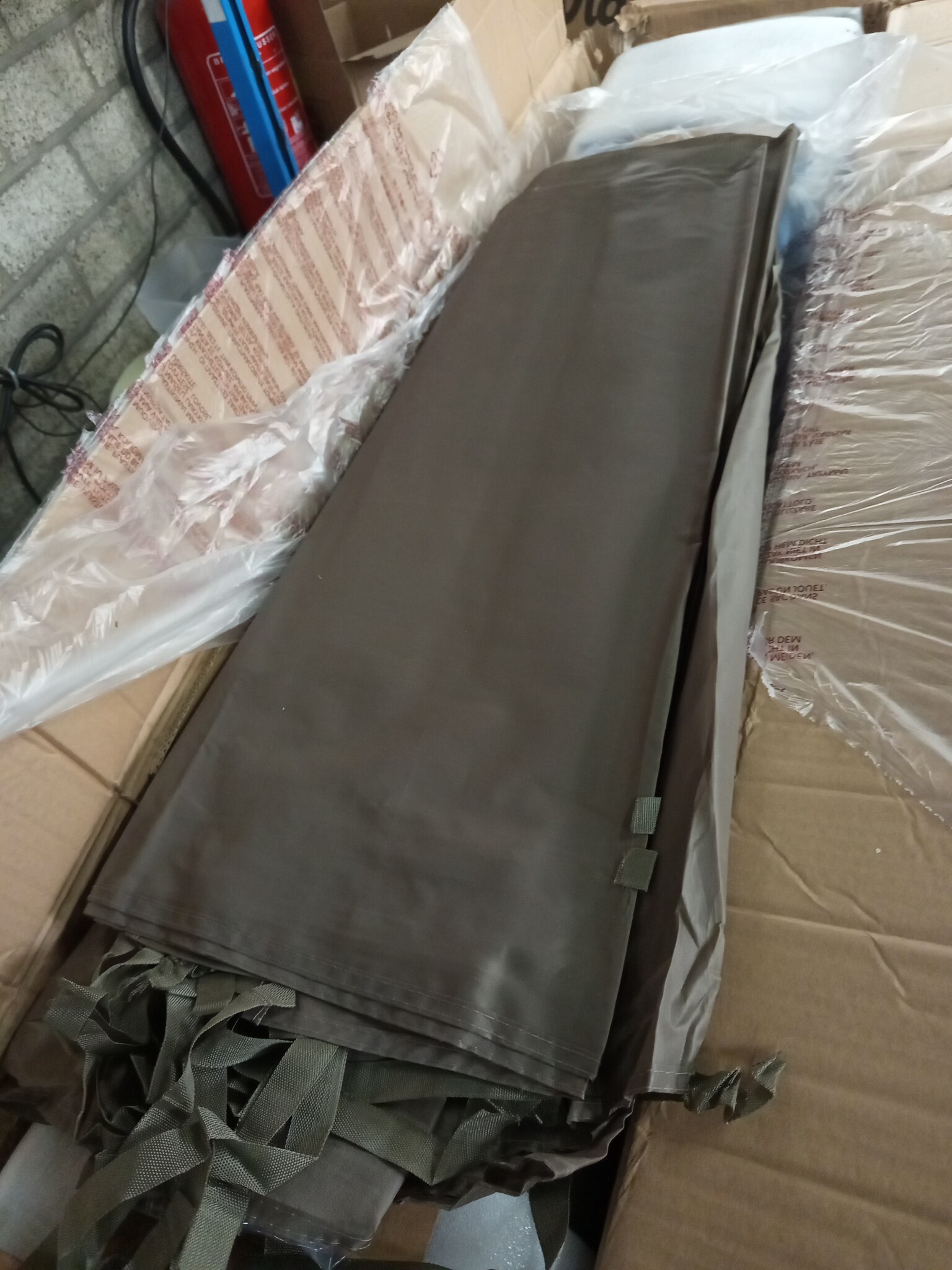 Partytent Pop-Up Taupe m. Zijwanden - 60% Korting! (Lichte Schade)