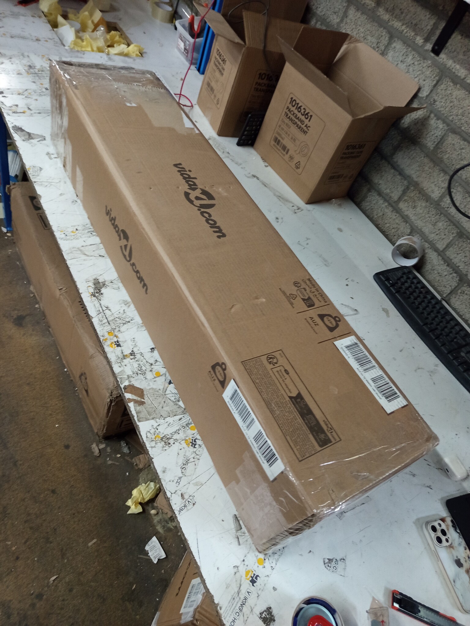 vidaXL Wasmachinekast 64x25,5x190 cm betongrijs