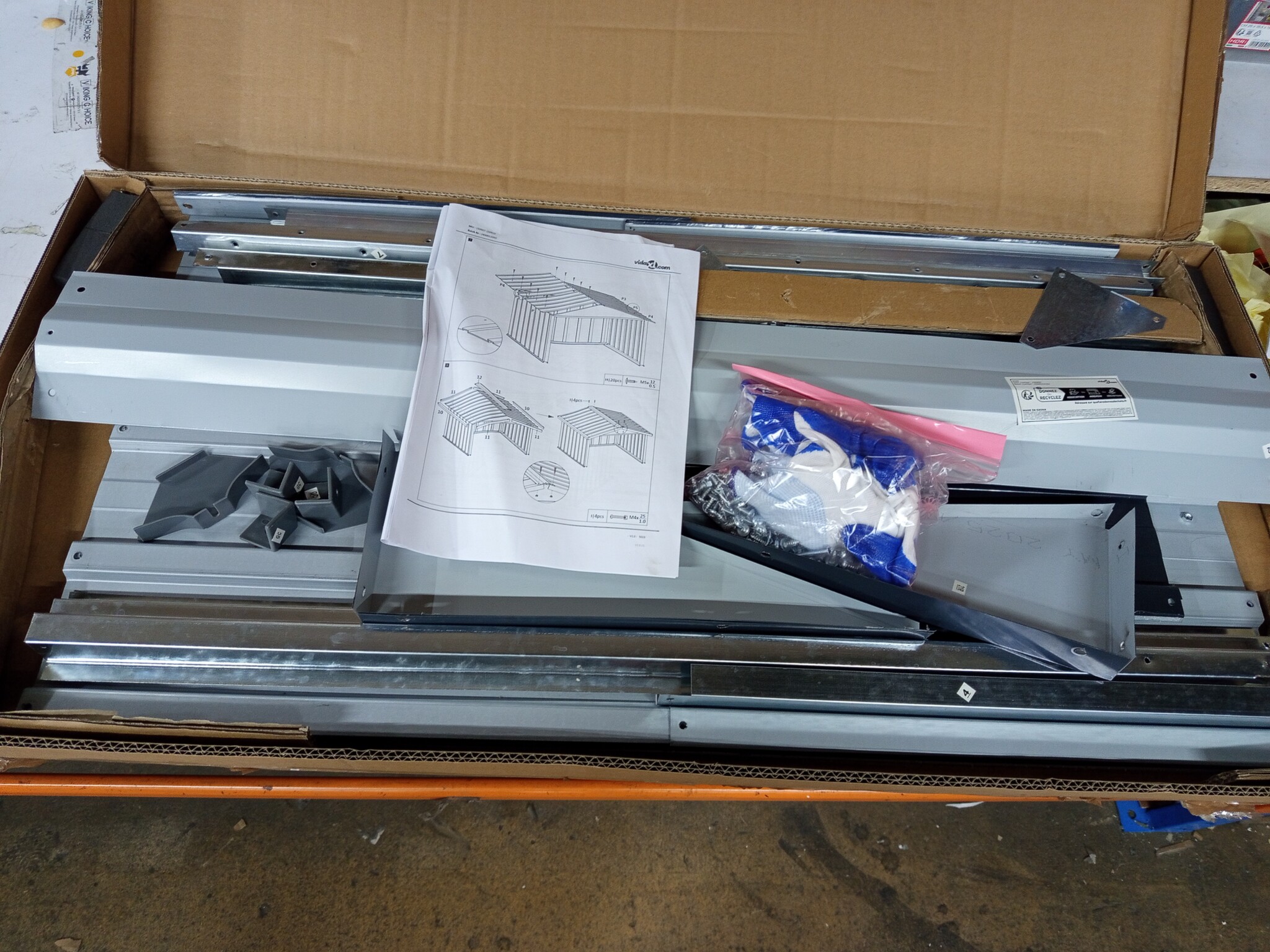 Robotmaaier Overkapping Antraciet - 55% Korting! (Beschadigd)