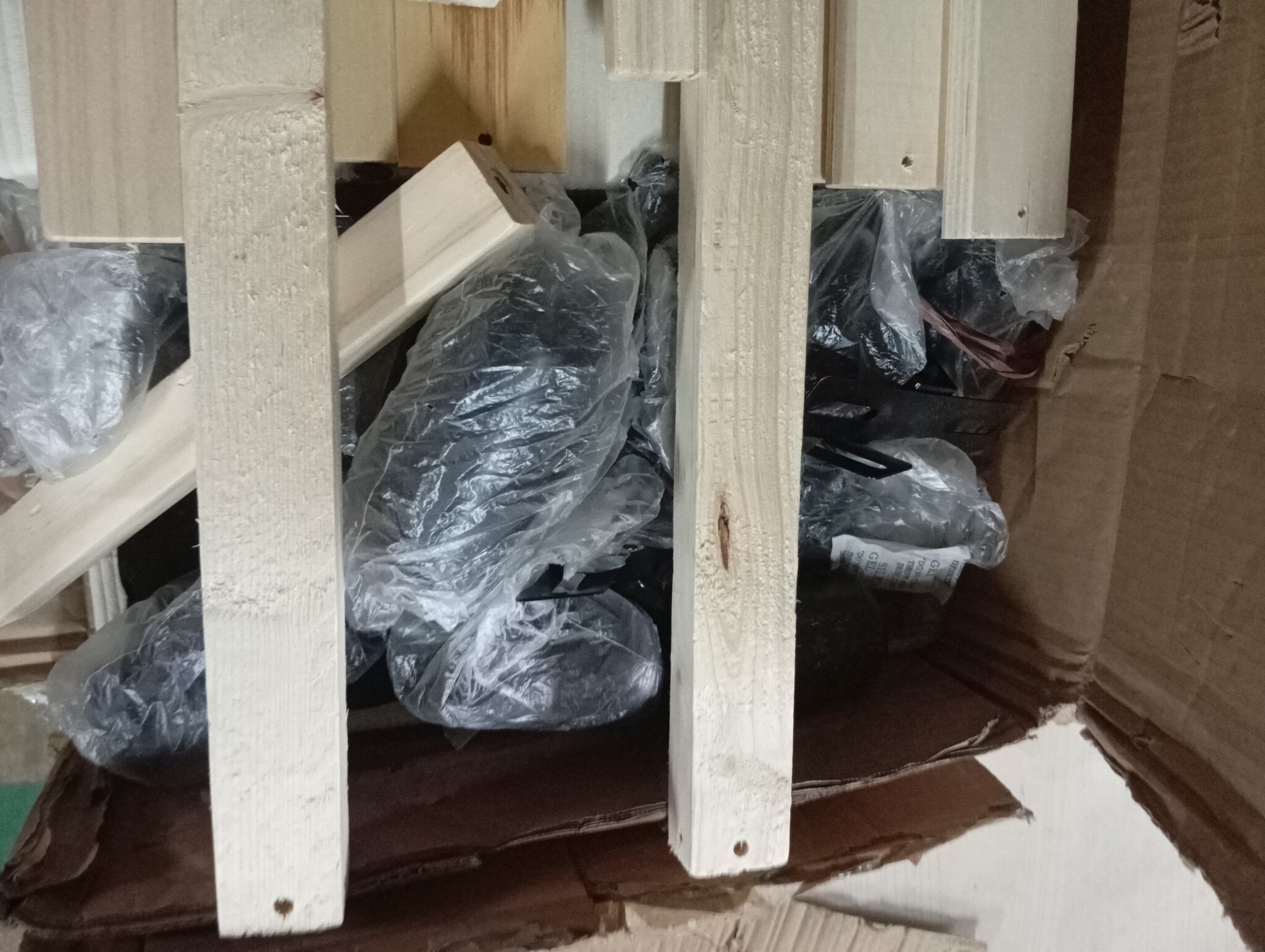 Boxspring Crème 140x190 - 55% Korting! (Krasjes)