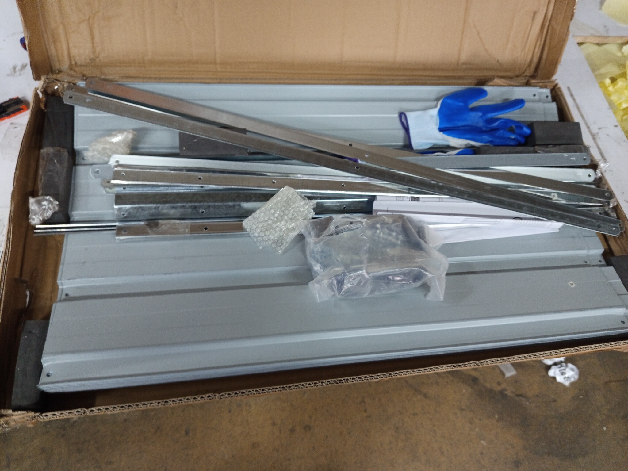 VidaXL Plantenbak Verhoogd 320cm Antraciet - 55% Korting! (Beschadigd)