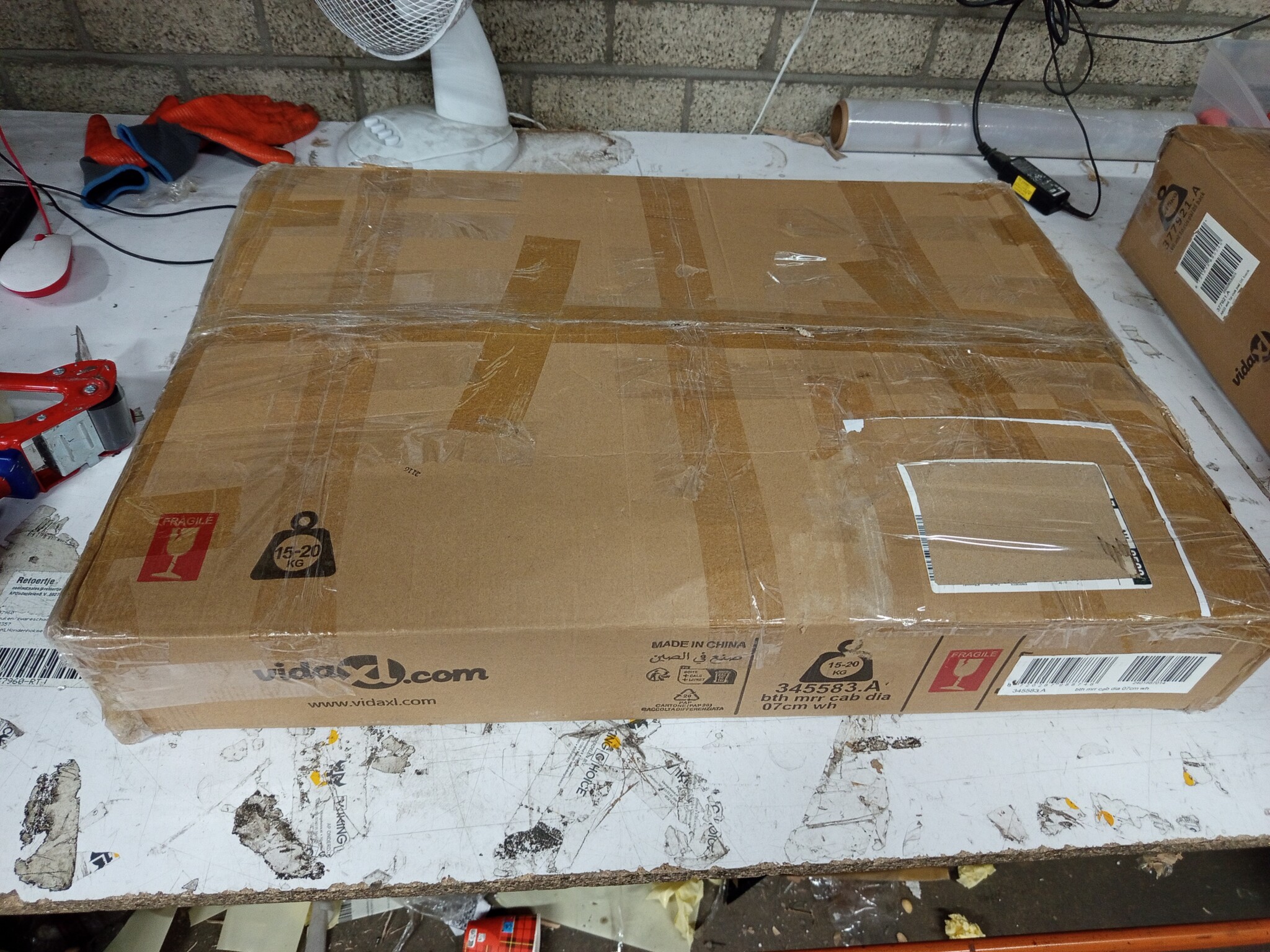 vidaXL Badkamerkast met Spiegel & LED - Wit - 55% Korting!