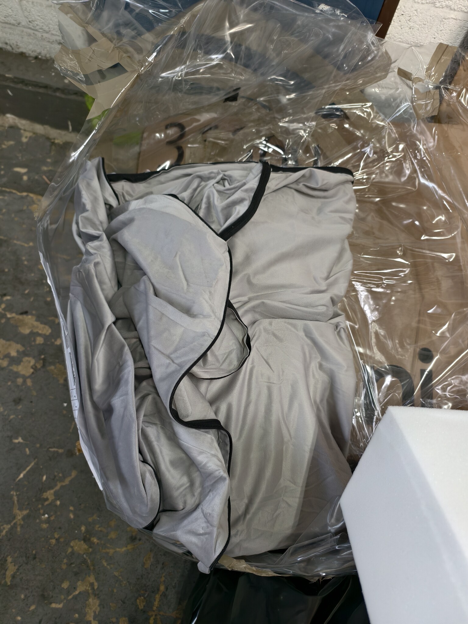 Logeermatras 70x200 Opvouwbaar Grijs + Kussens -40%