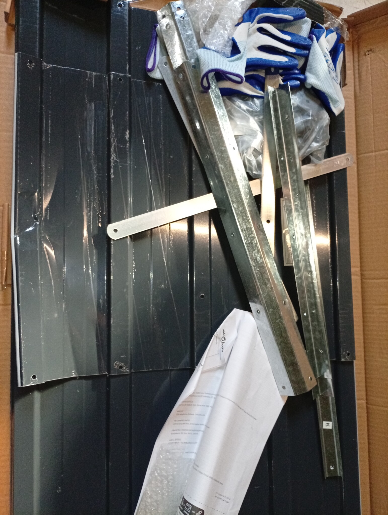 vidaXL Verhoogde Plantenbak 240x40x45cm Antraciet - 71% Korting!