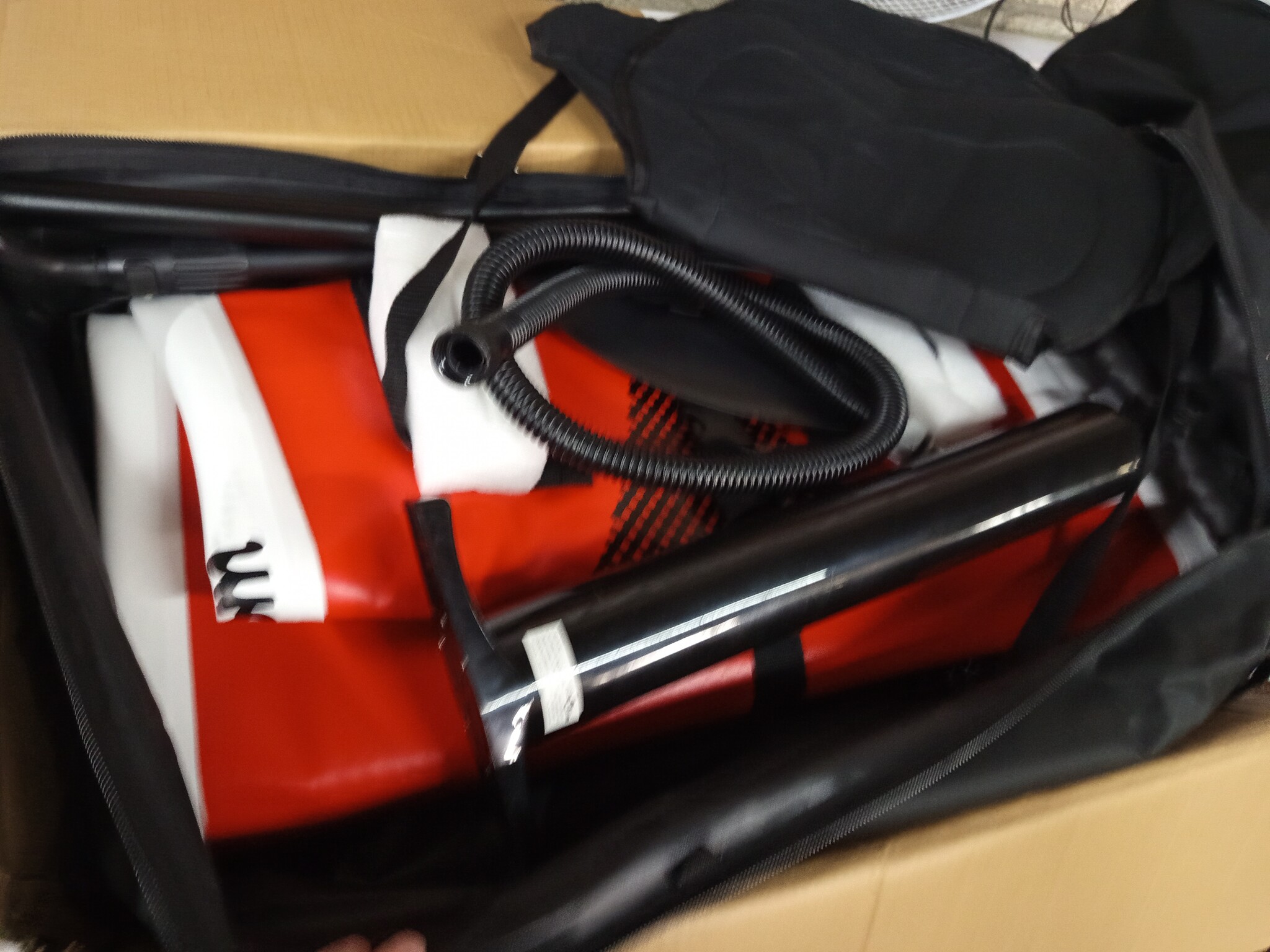 vidaXL Opblaasbare SUP Set Rood - 55% Korting! | Nieuw met Kleine Cosmetische Schade