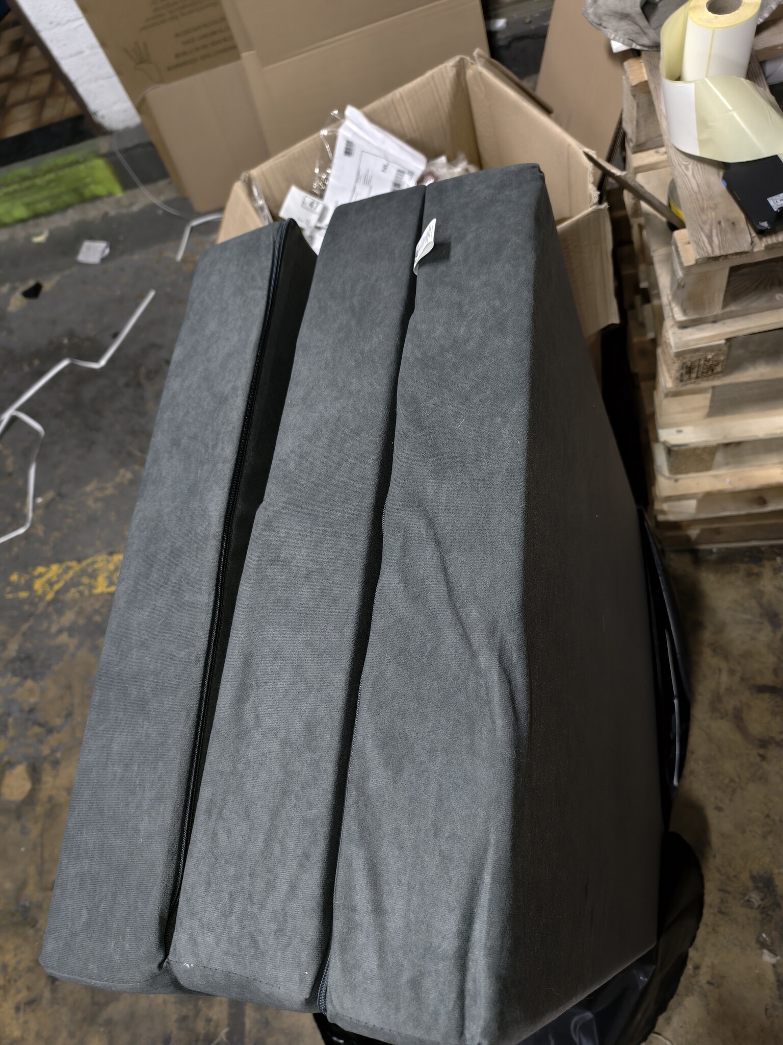 Logeermatras 120x200cm - Opvouwbaar - 60% Korting - Camping/Camper!