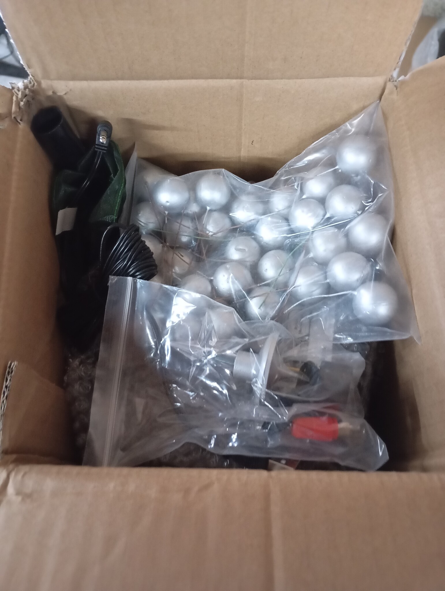 vidaXL Sneeuw Kerstboom 75cm Zwart - 40% Korting!