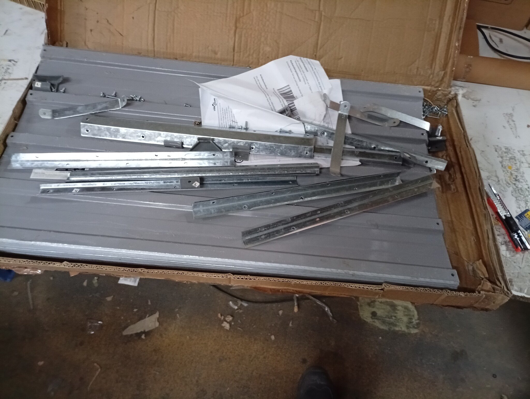 vidaXL Verhoogde Plantenbak 480x80x45cm Grijs | 55% Korting! | Lichte Beschadiging