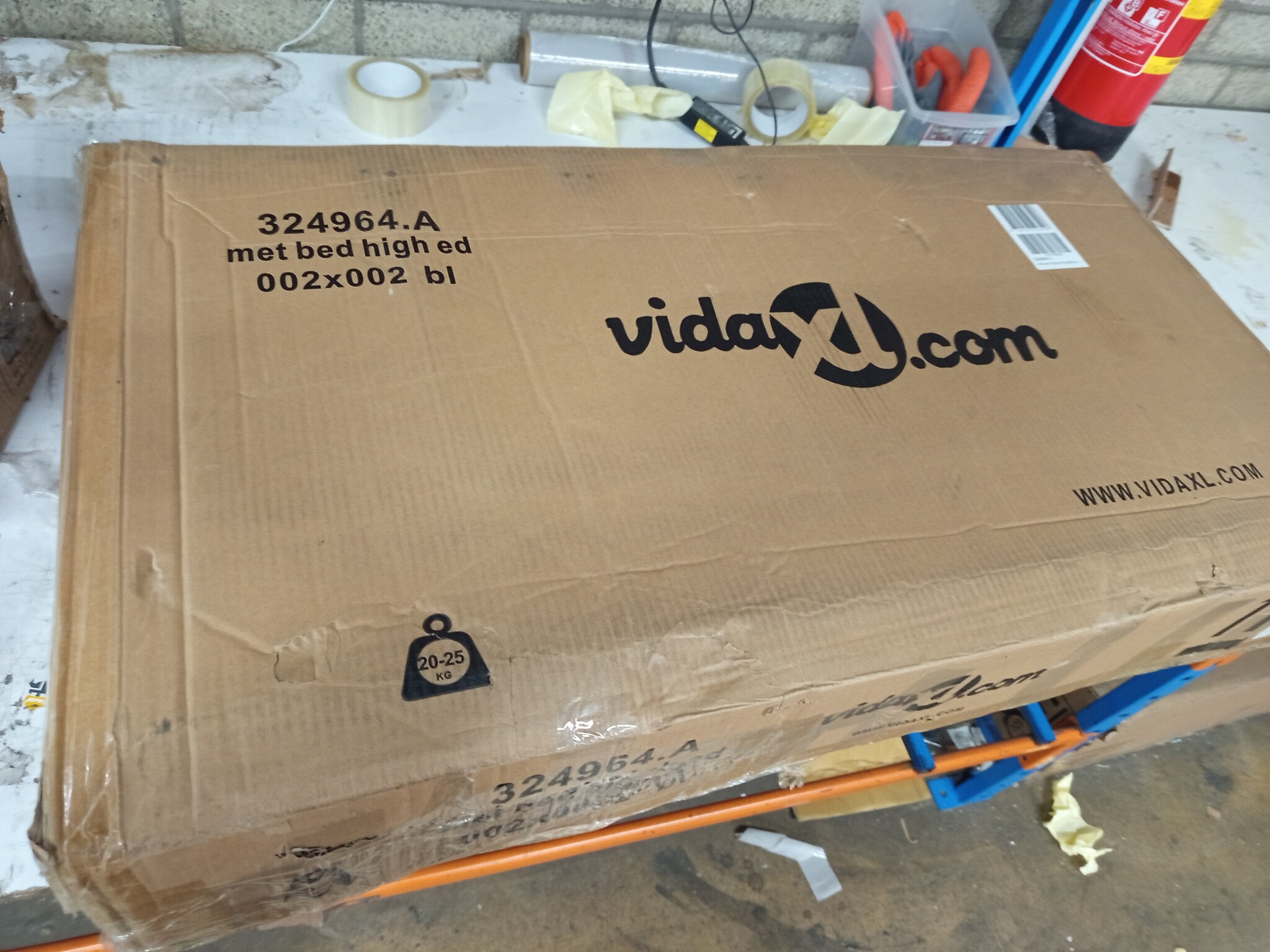 VidaXL Metalen Bedframe Zwart 200x200cm | 60% Korting | Lichte Krasjes