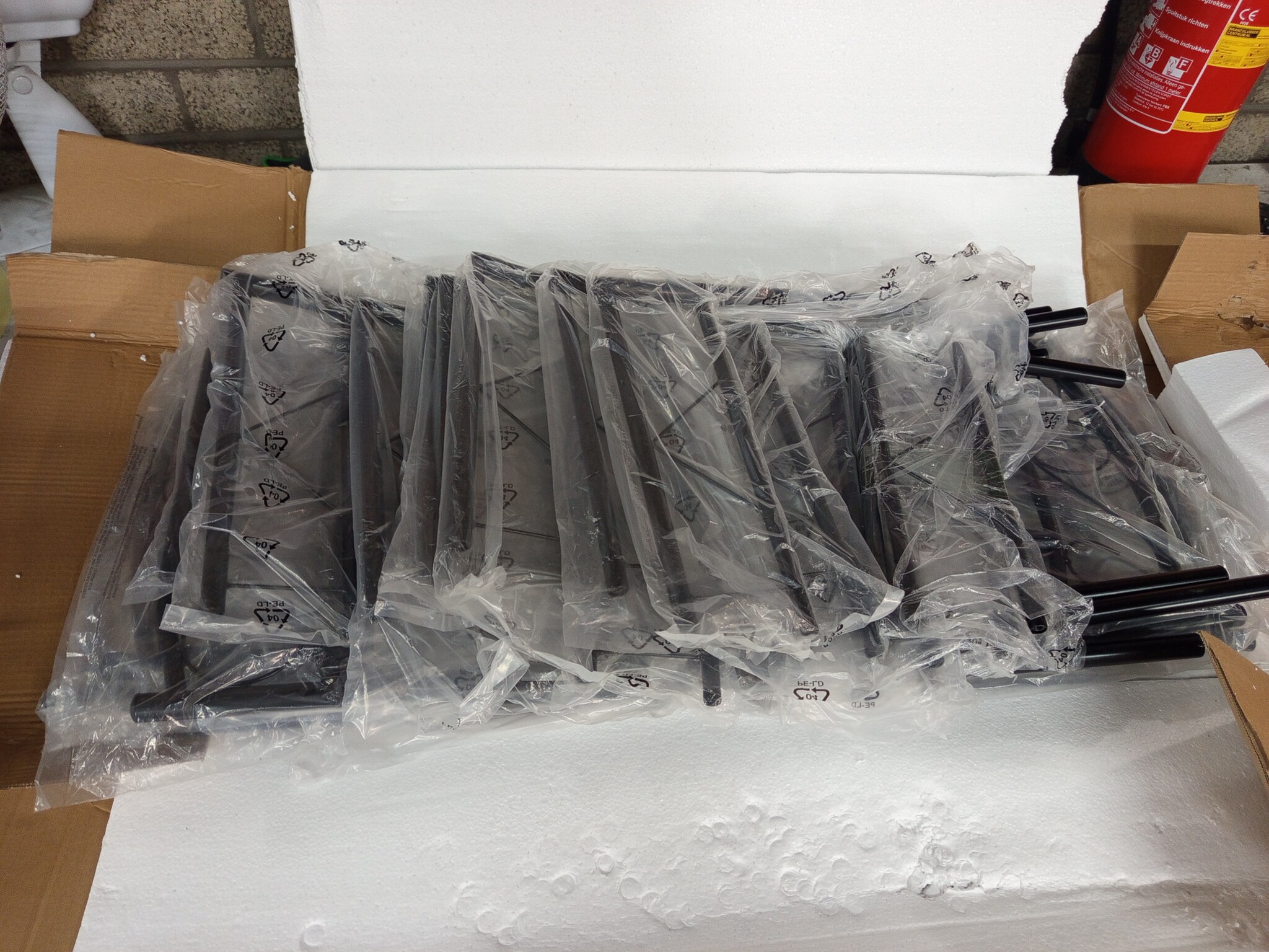 VidaXL Eetkamerstoelen 6 st MDF Bruin - 55% Korting!!