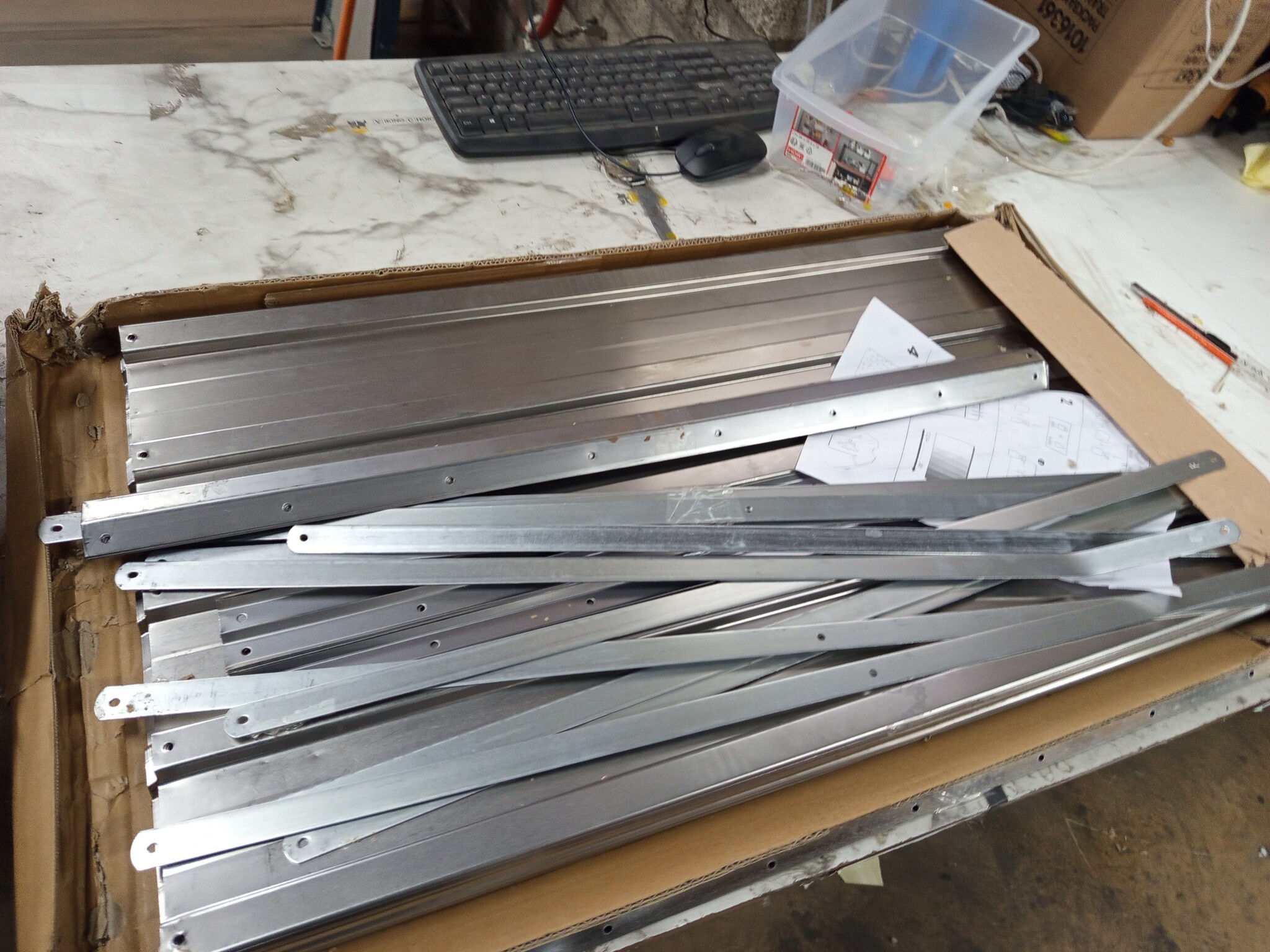 vidaXL Verhoogde Plantenbak Cortenstaal (320x80x77cm) - 55% Korting!