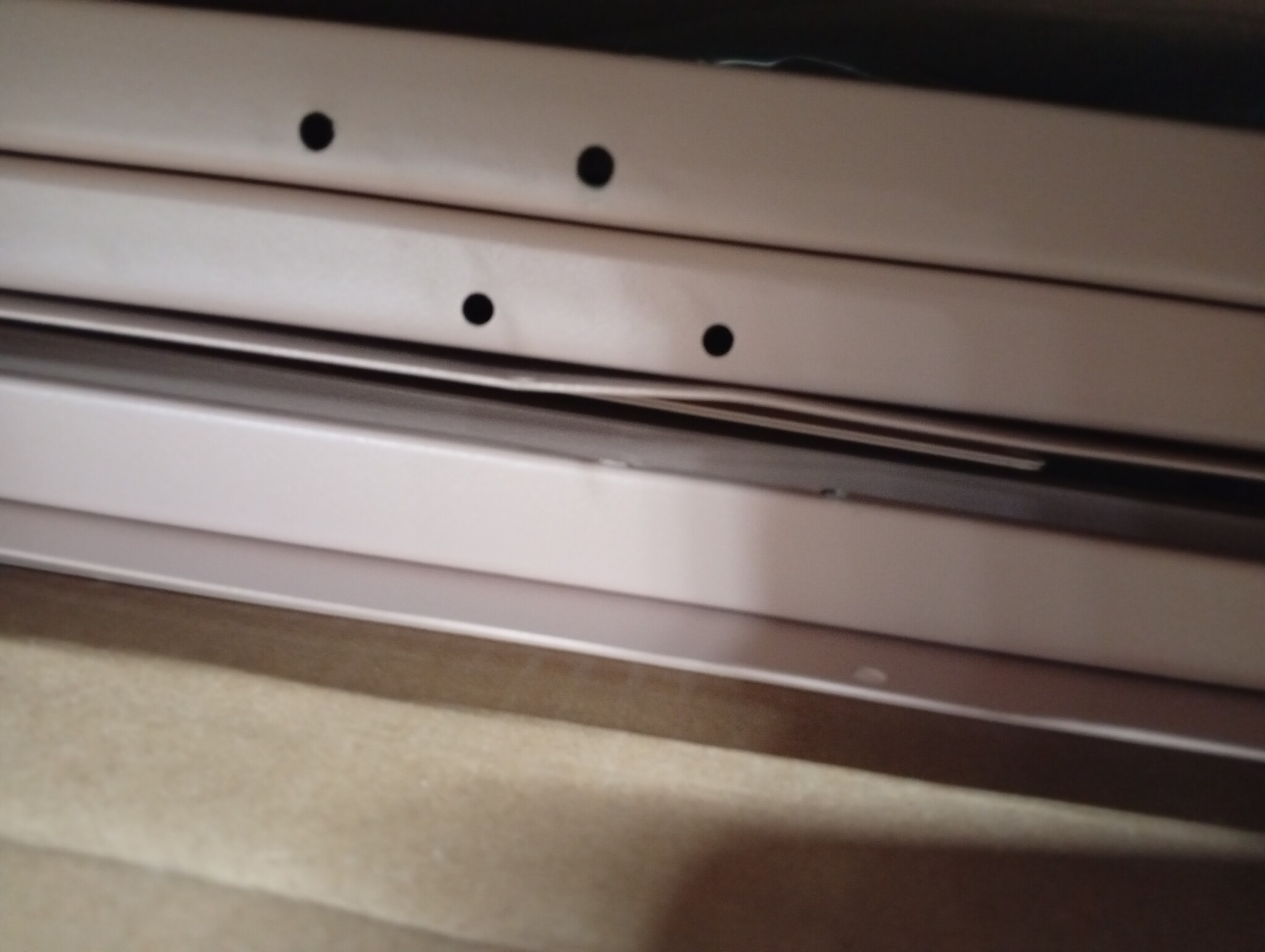 VidaXL Dressoir Roze Staal (68x39x72cm) - 55% Korting! Lichte Krasjes