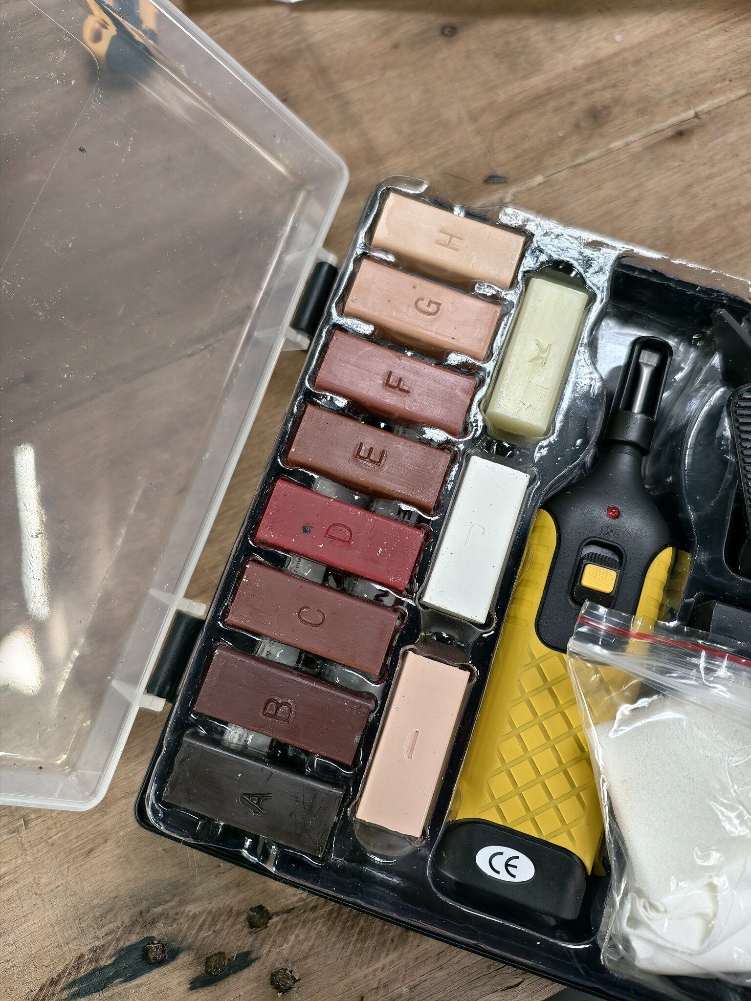 Kunststof Reparatie Set Vinyl/PVC/SPC Auto Dashboards - 40% Korting!