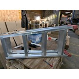 Aluminium Huishoudtrap 2x4 Treden - 40% Korting - Hoogwaardig & Stabiel