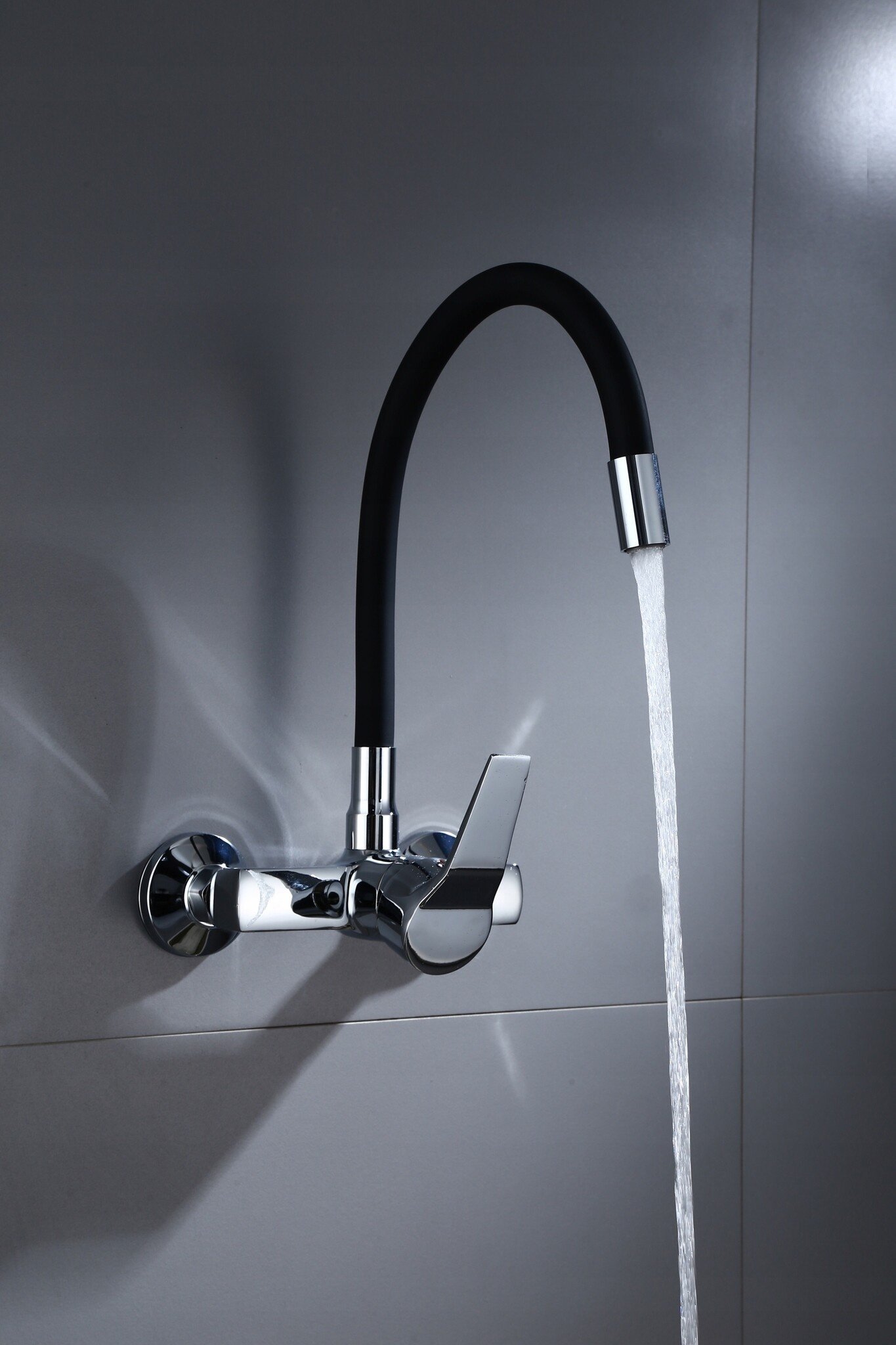 Zwarte Flexibele Keukenkraan - 60% Korting! Incl. Montage Set