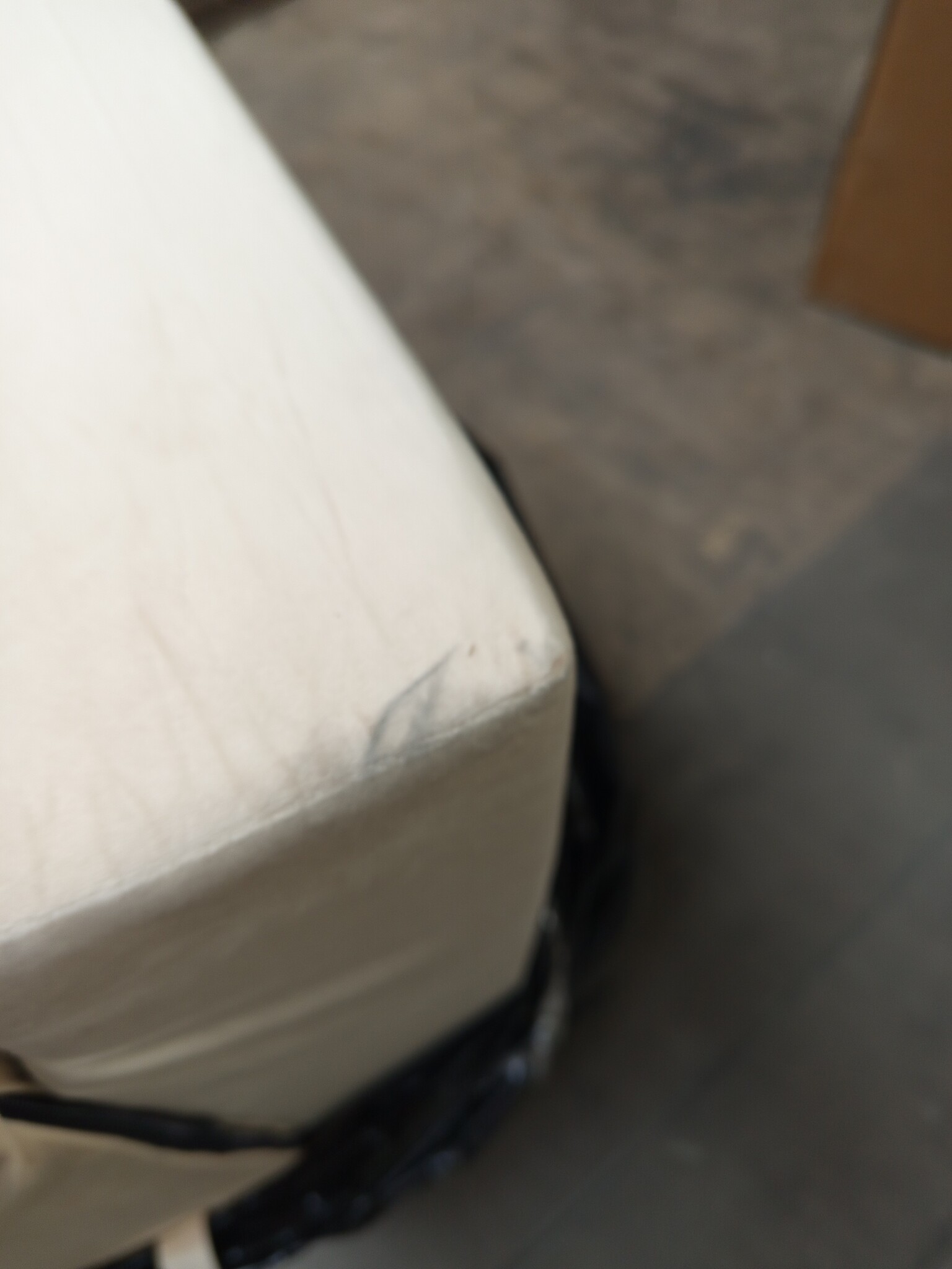 Luxe Logeermatras Beige 200x70cm - Opvouwbaar & Comfortabel - 60% Korting!