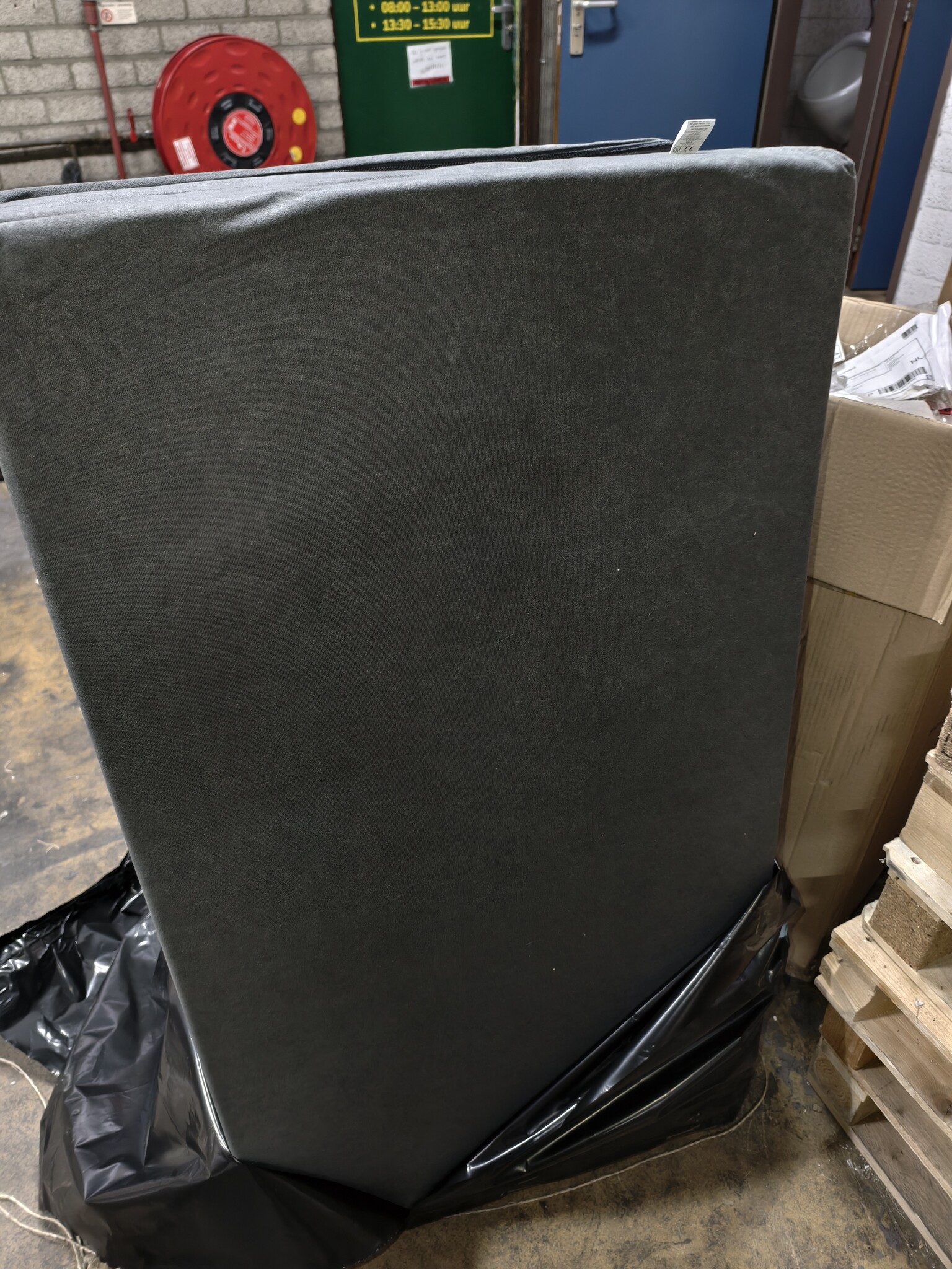 Logeermatras 120x200cm Twijfelaar Grijs - 55% Korting! Opvouwbaar