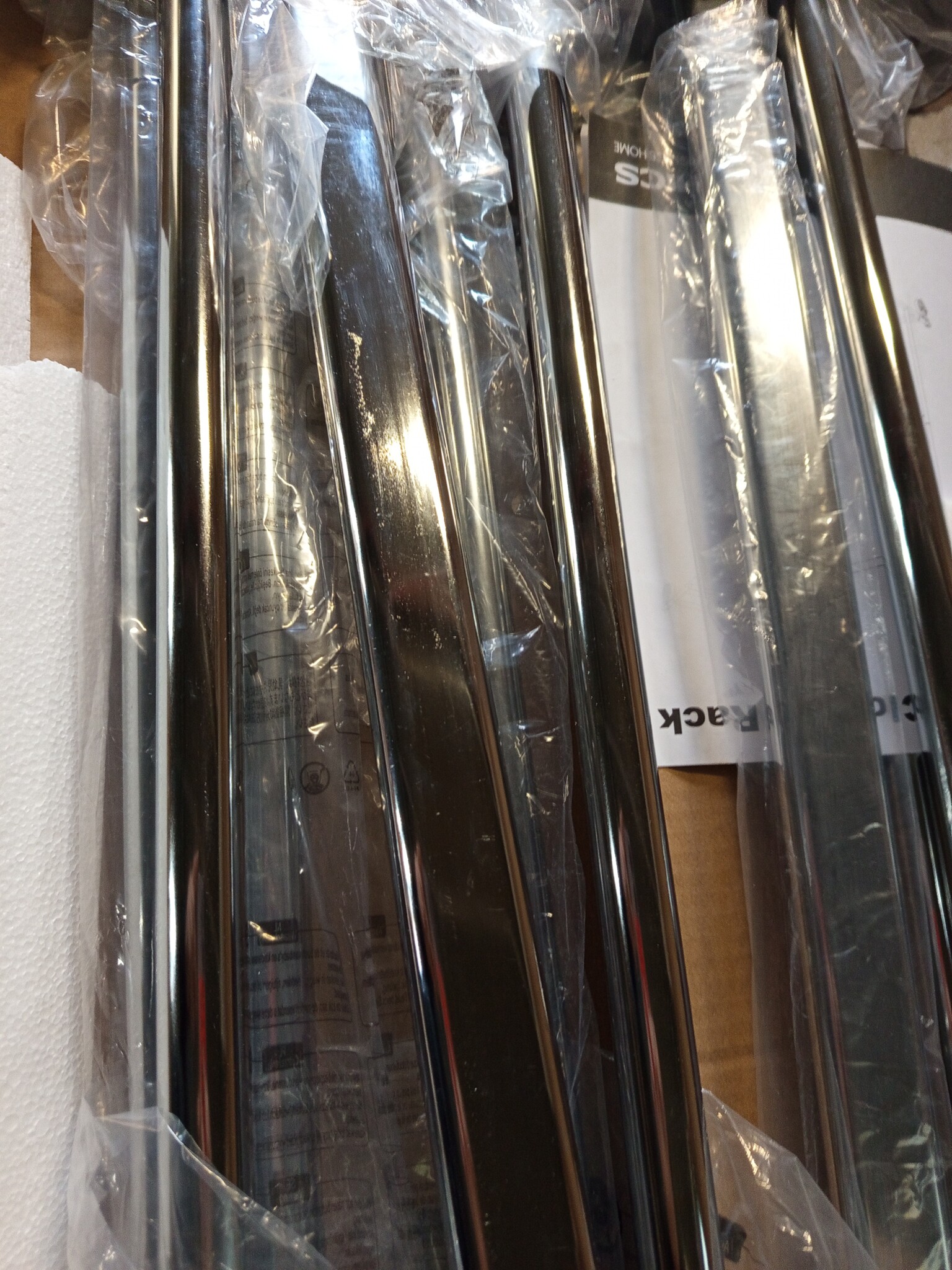 SONGMICS Kledingrek op Wielen - 150kg Belastbaar - 55% Korting!