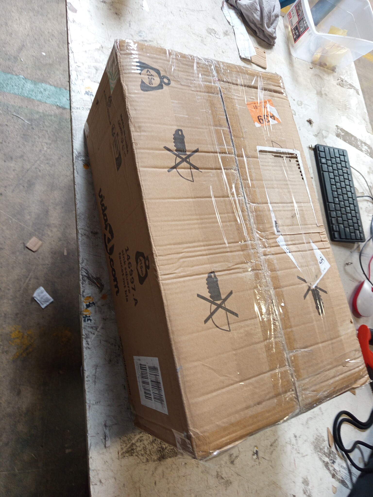 vidaXL Wastafel met overloop keramiek matzwart