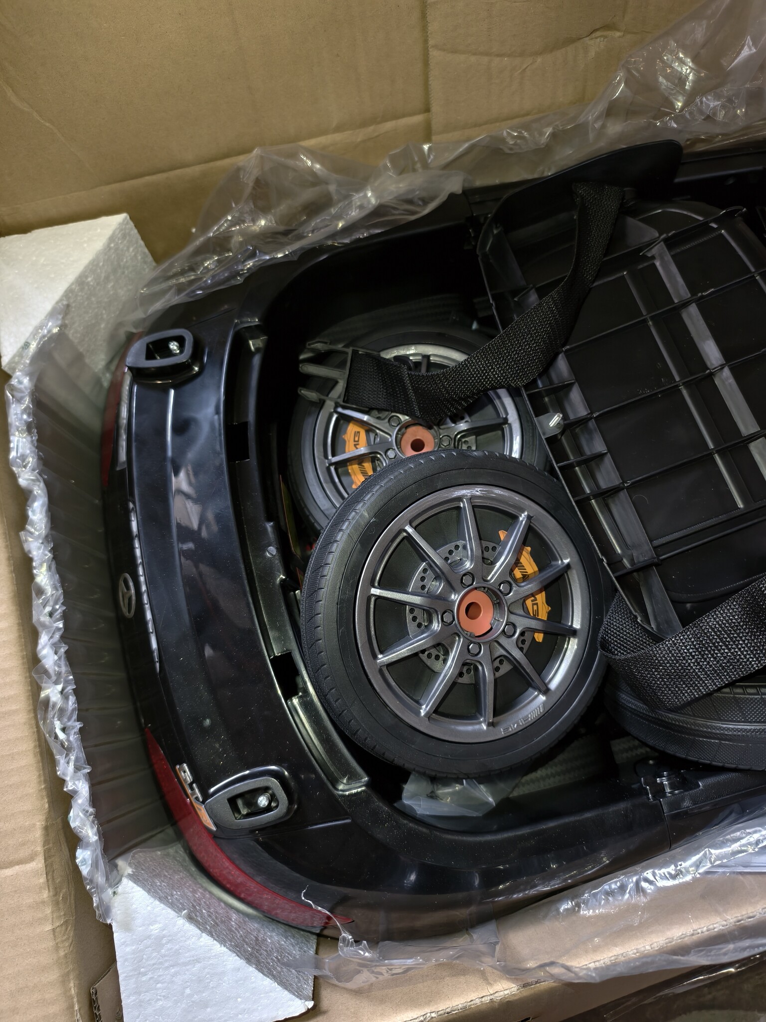 Elektrische Kinderauto Mercedes GTR AMG Zwart - 50% Korting!