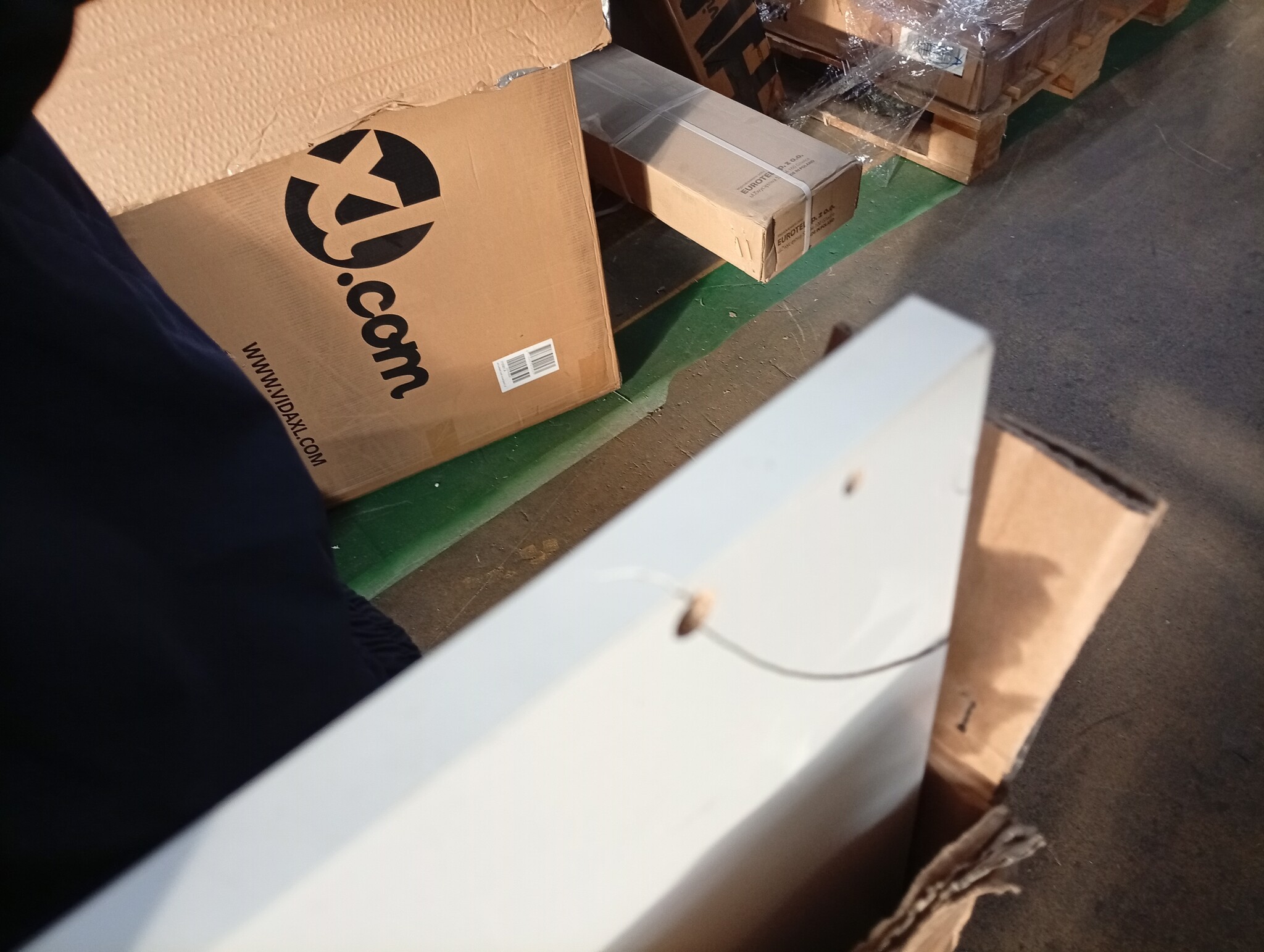 vidaXL Wastafelonderkast Lyon 80x46x81,5 cm bewerkt hout hoogglans wit