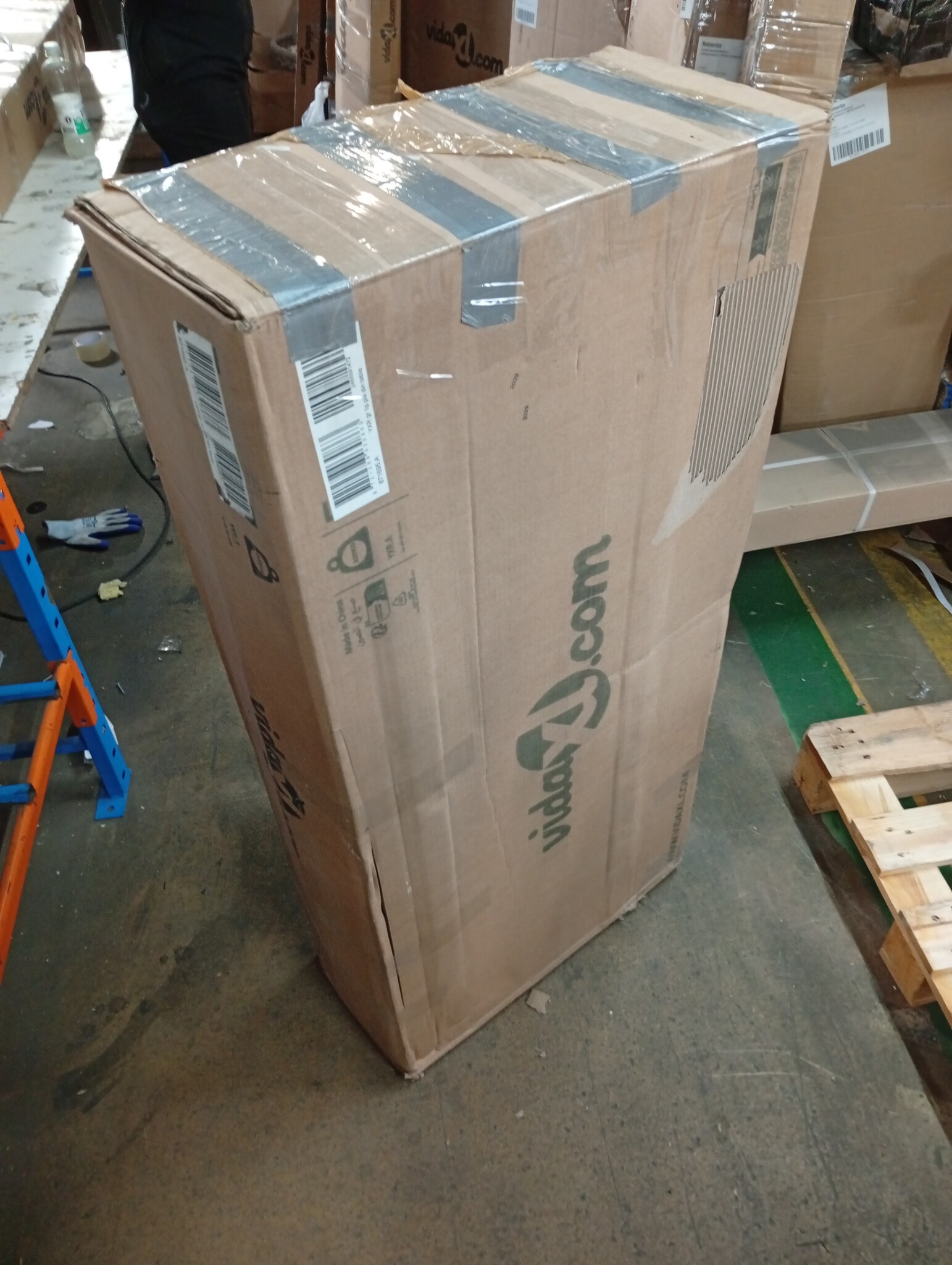 VidaXL Tuinstafel Lichtgrijs Poly Rattan (55% korting!) - 250x100cm