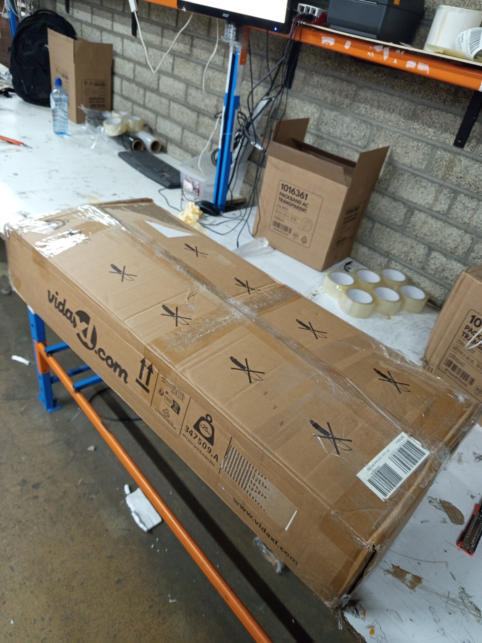 vidaXL Bedframe Crème 160x200 cm - 79% Korting! Lege Doos