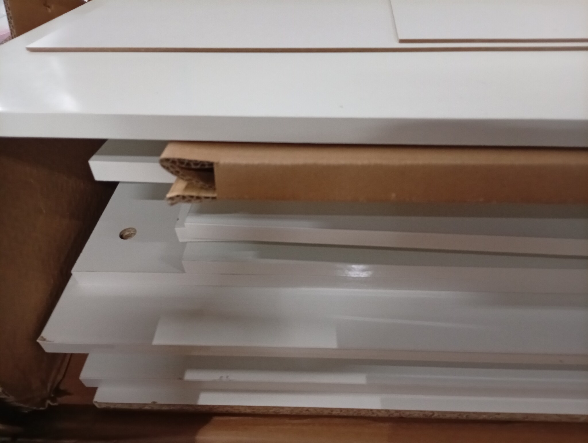 VidaXL Kaptafel Hoogglans Wit - 55% Korting! 86,5x35x136cm